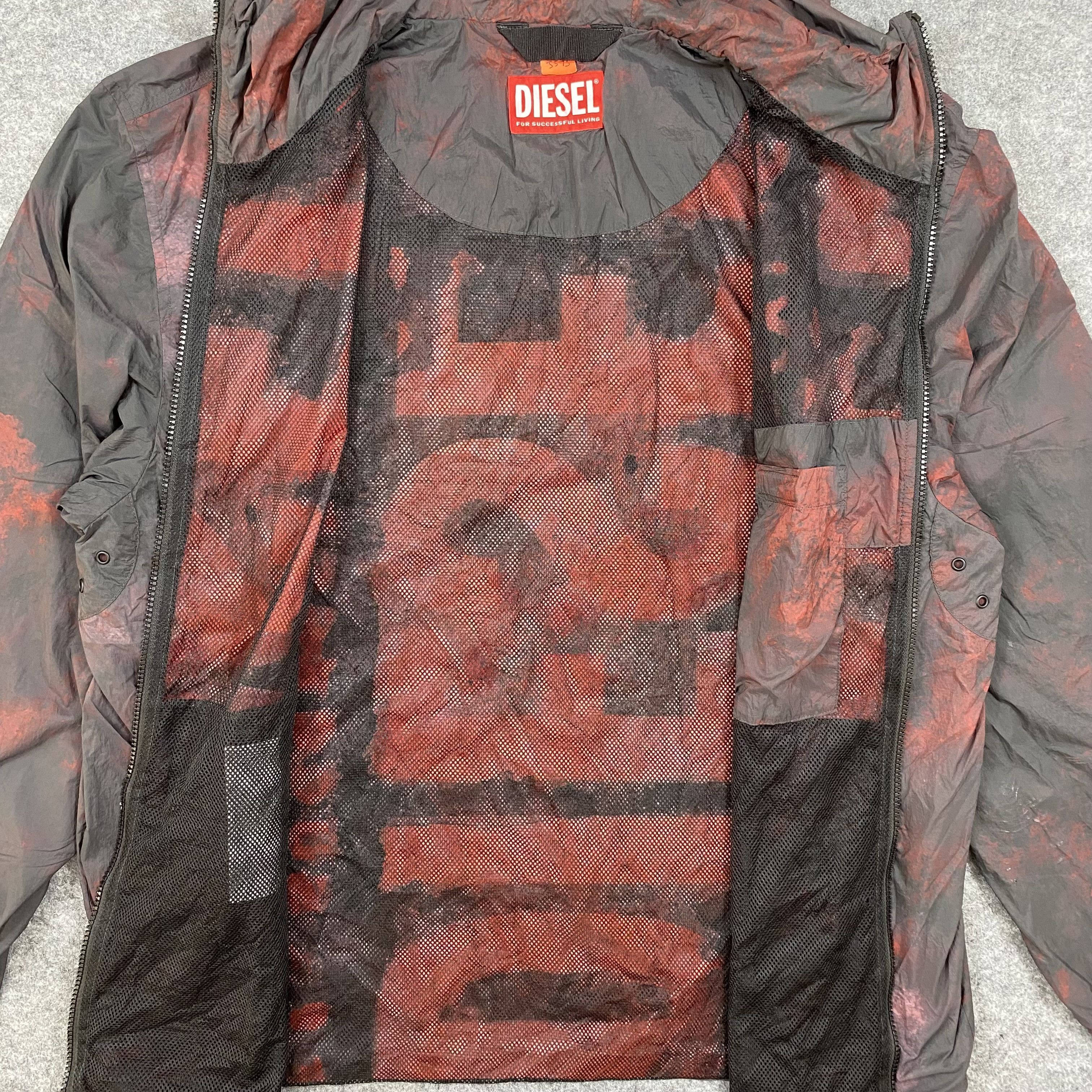 Diesel VINTAGE DIESEL WINDBREAKER DISTRESSED JACKET-J575 Size US L / EU 52-54 / 3 - 3 Thumbnail