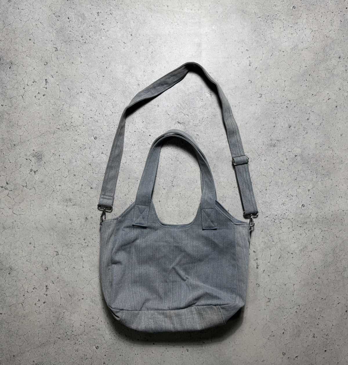 True Religion True Religion Denim Cargo Big Logo Shoulders Bag Size ONE SIZE - 9 Thumbnail
