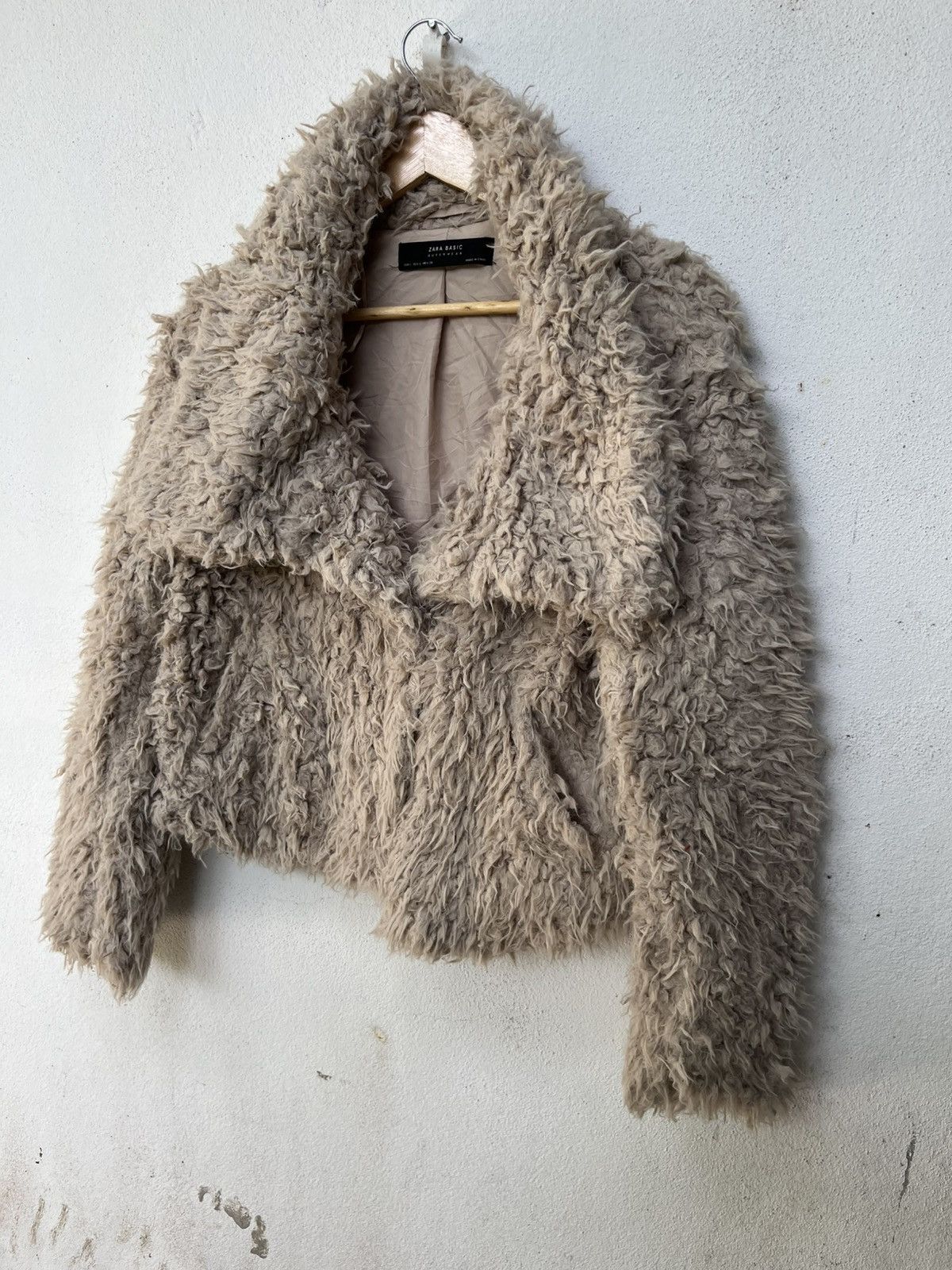 Zara 💥Zara Basic Faux Fur Boxy Coat Size L / US 10 / IT 46 - 3 Thumbnail