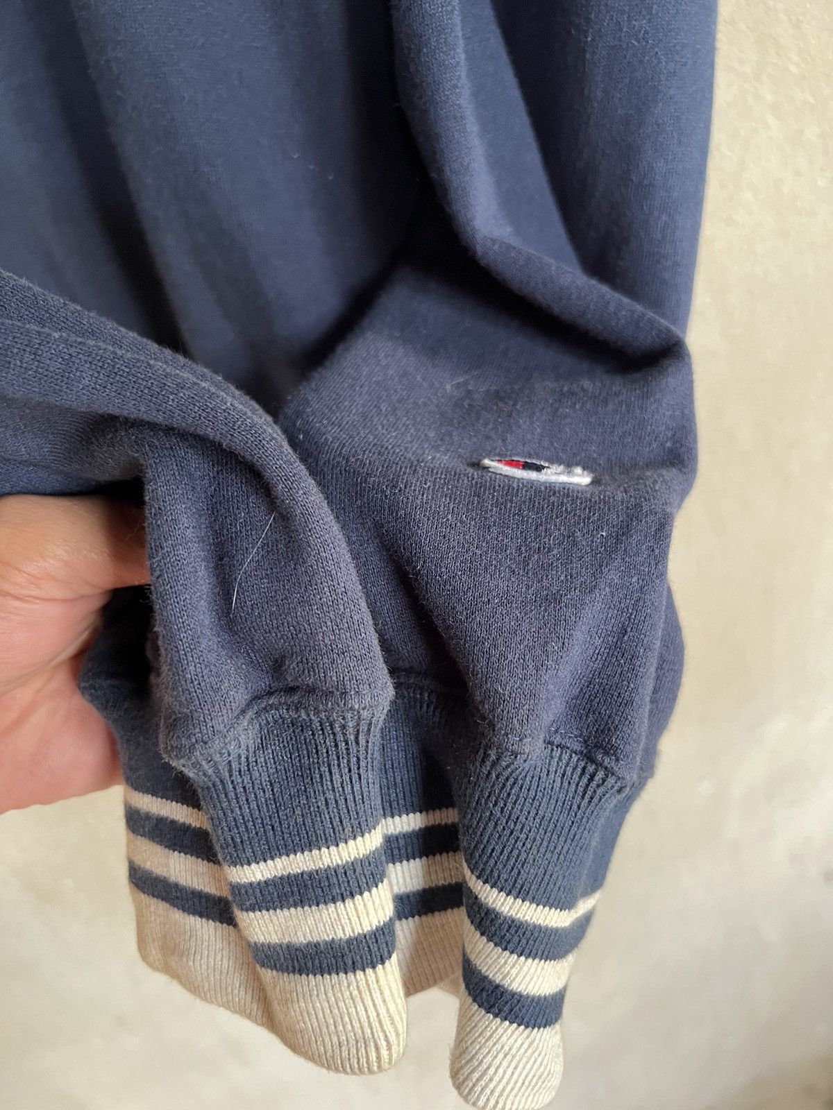 Champion × Vintage Vintage Champion Small Logo Sweatshirt Size US XL / EU 56 / 4 - 6 Thumbnail