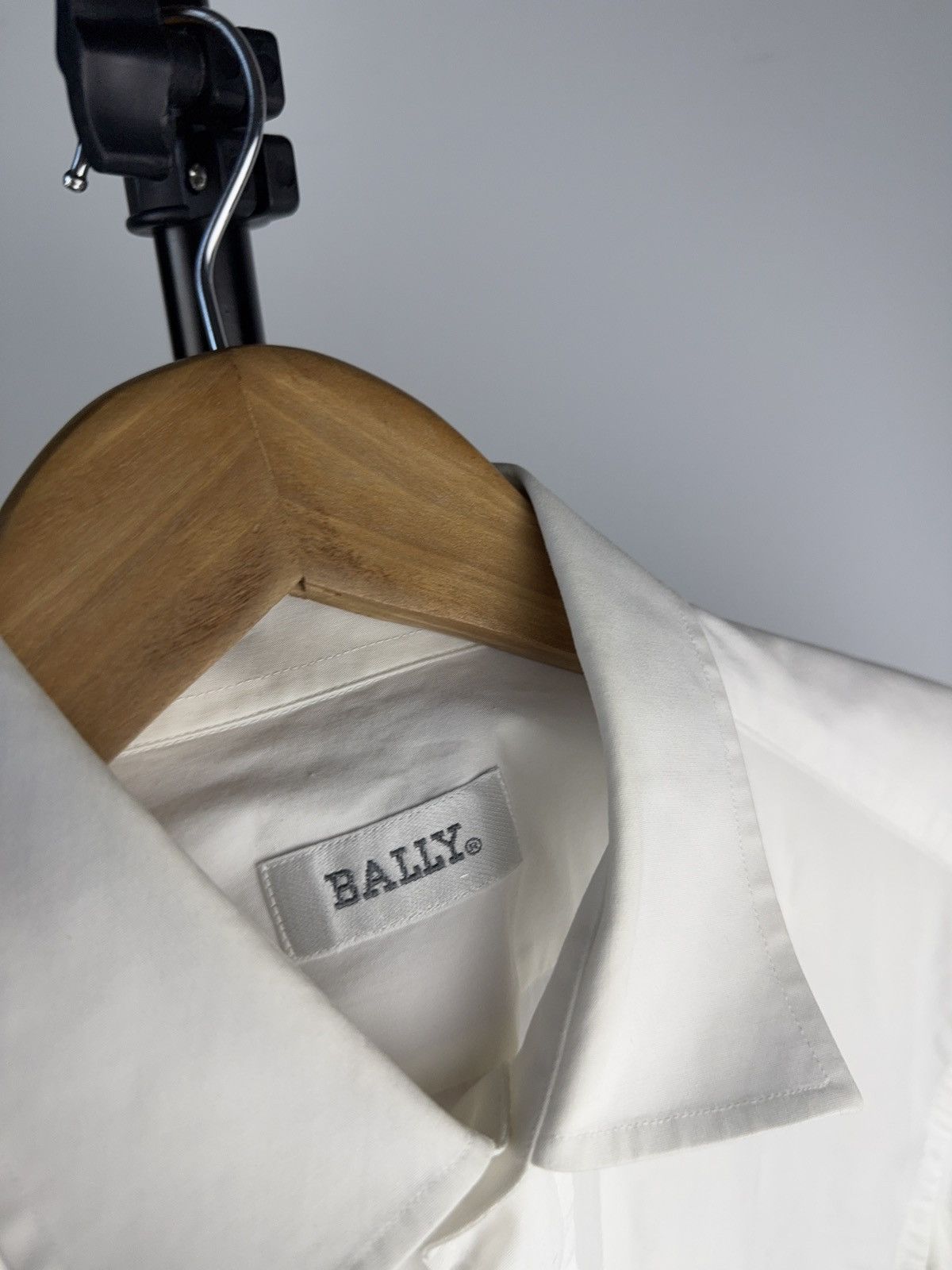 Bally Vintage 00s Bally Luxury Retro white Short sleeve Shirt Size US M / EU 48-50 / 2 - 8 Thumbnail