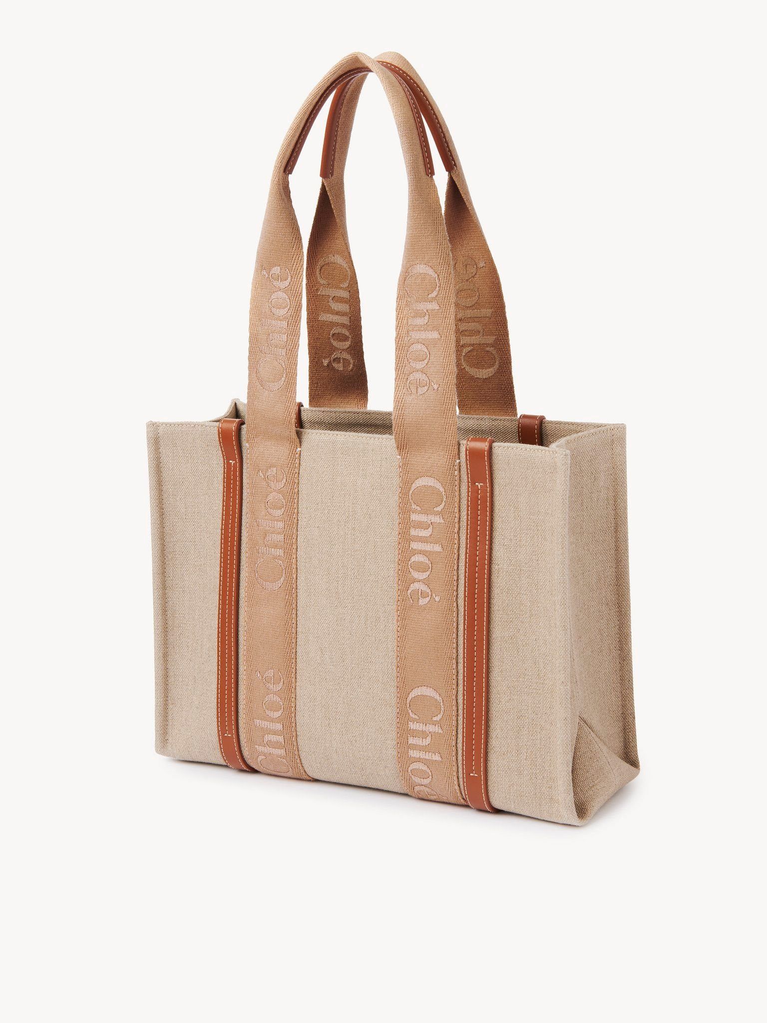 Chloe o1loc1c10425 Size: OS / Woody Medium Tote Bag in Soft Tan Size ONE SIZE - 4 Thumbnail