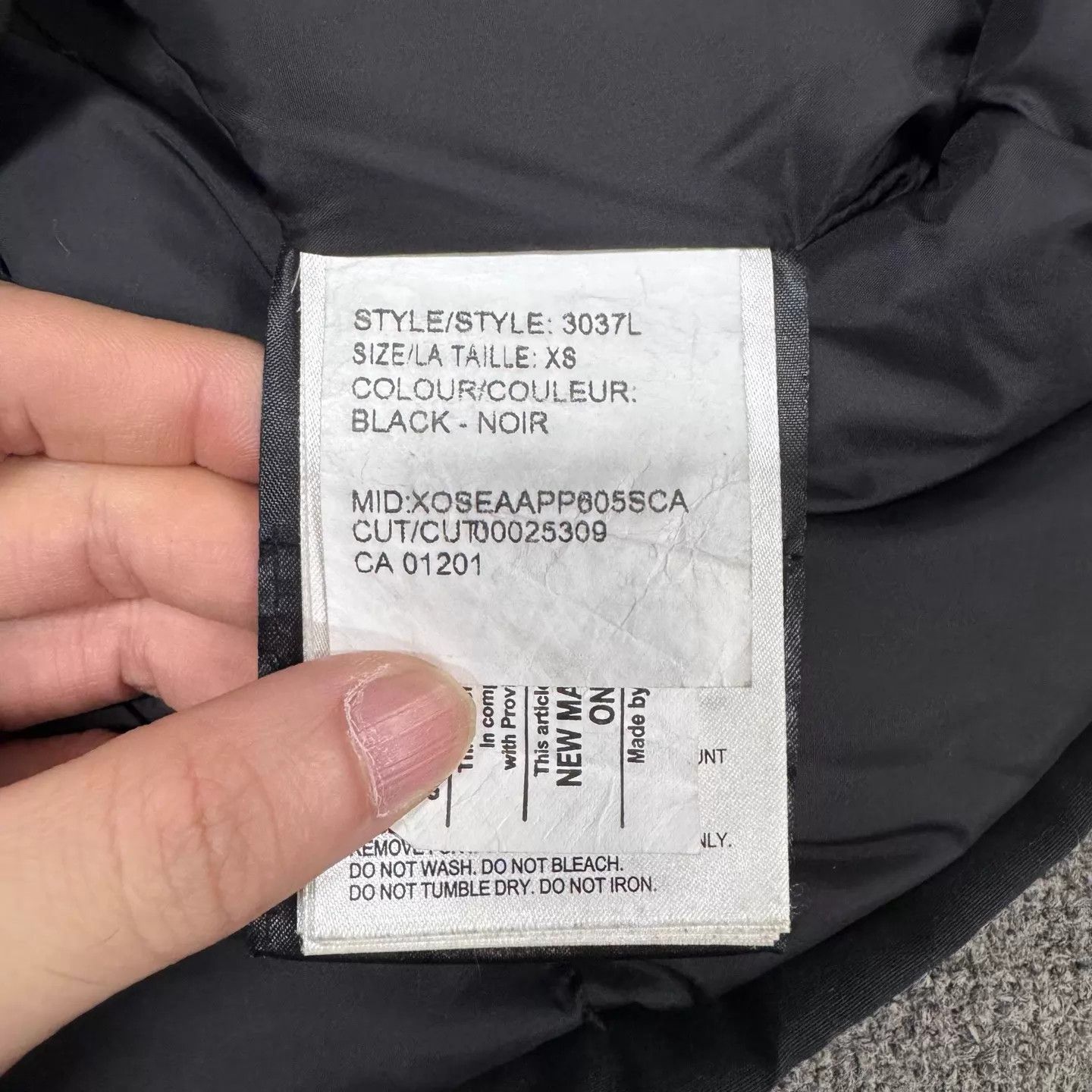 Canada Goose Canada Goose long hooded logo patch fur trim xs 99 new Size XS / US 0-2 / IT 36-38 - 7 Thumbnail