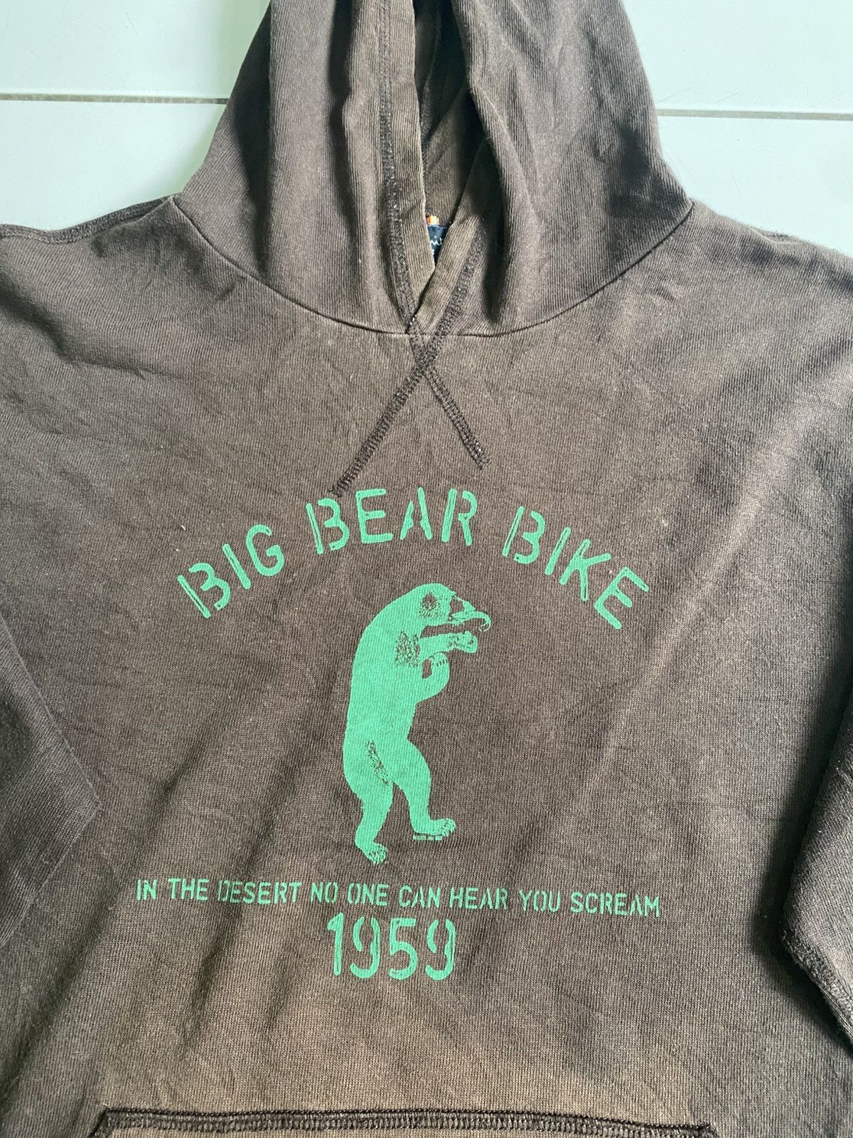 Paul Smith × Vintage Paul Smith Jeans BIG BEAR BIKE FADED DARK BROWN HOODIE Size US L / EU 52-54 / 3 - 4 Thumbnail