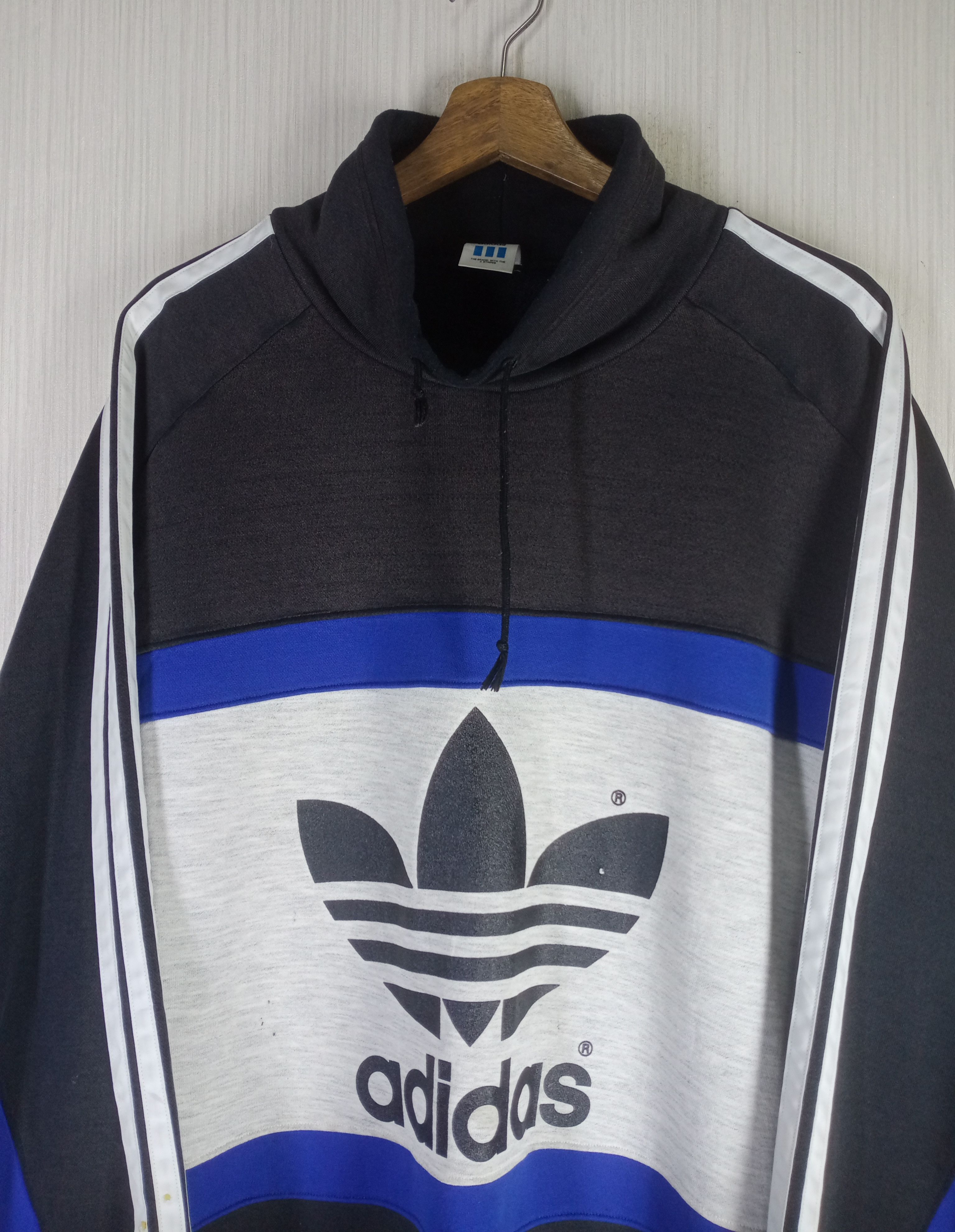 Adidas Rare Vintage 90s Adidas Trefoil Big Logo Sweatshirt Size US L / EU 52-54 / 3 - 4 Thumbnail