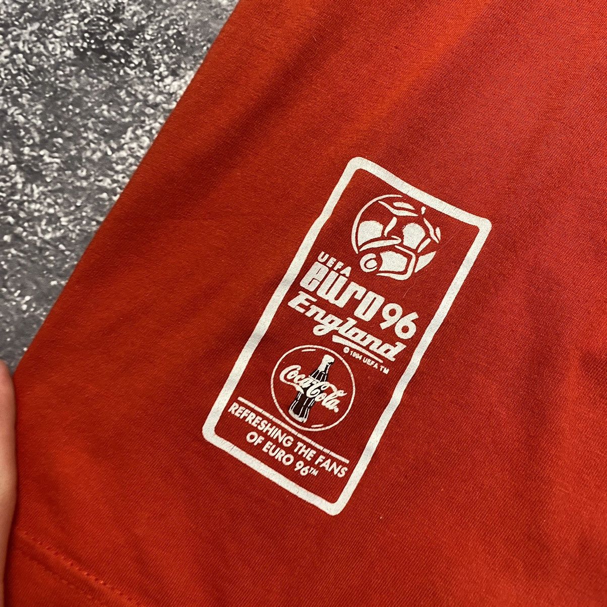 Vintage Vintage Coca Cola Euro 1994 Big Graphic Logo tee Size US L / EU 52-54 / 3 - 4 Thumbnail