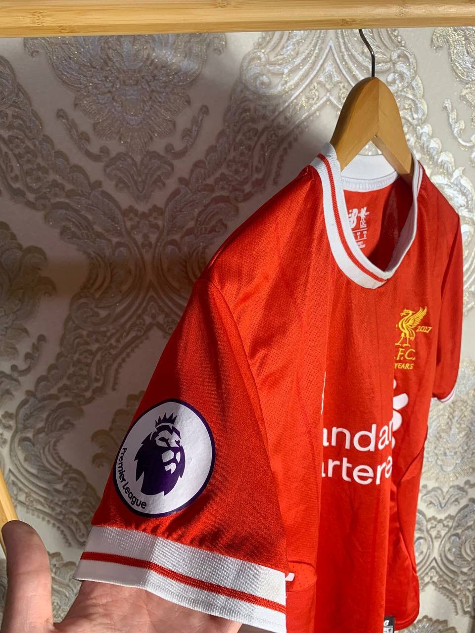 Vintage NEW BALANCE FC LIVERPOOL ENGLAND SOCCER JERSEY RETRO Y2K 90s Size US S / EU 44-46 / 1 - 3 Thumbnail