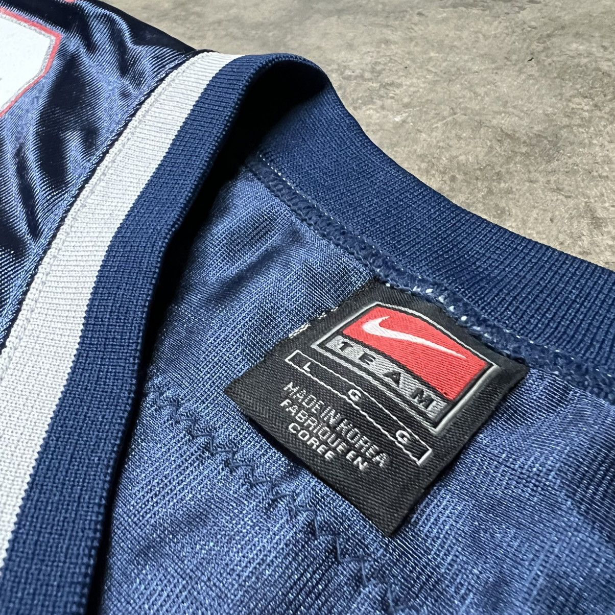 NFL × Nike × Vintage Vintage NFL New England Patriots Lawyer Milloy Nike Jersey Size US L / EU 52-54 / 3 - 7 Thumbnail