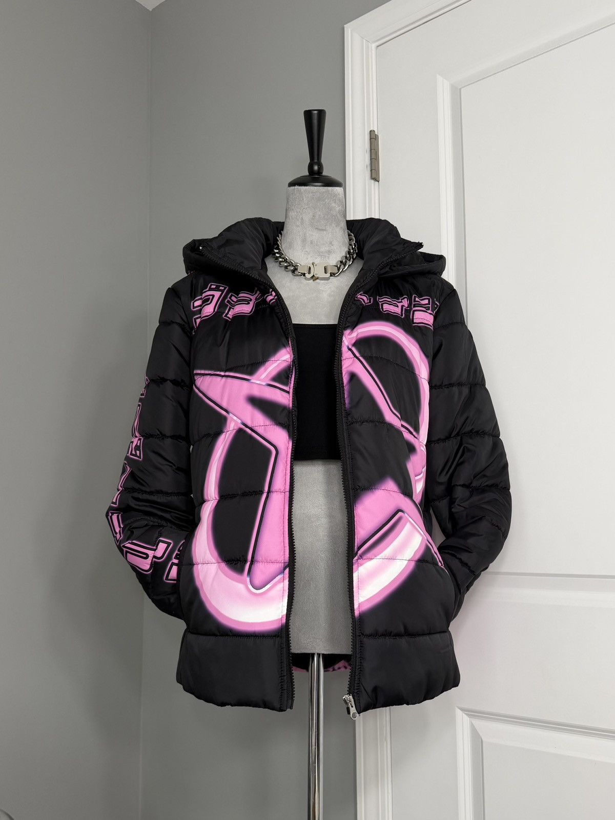 Other Shadow Banned Y2K KINSHI Puffer Jacket Pink (M) Size US M / EU 48-50 / 2 - 4 Thumbnail