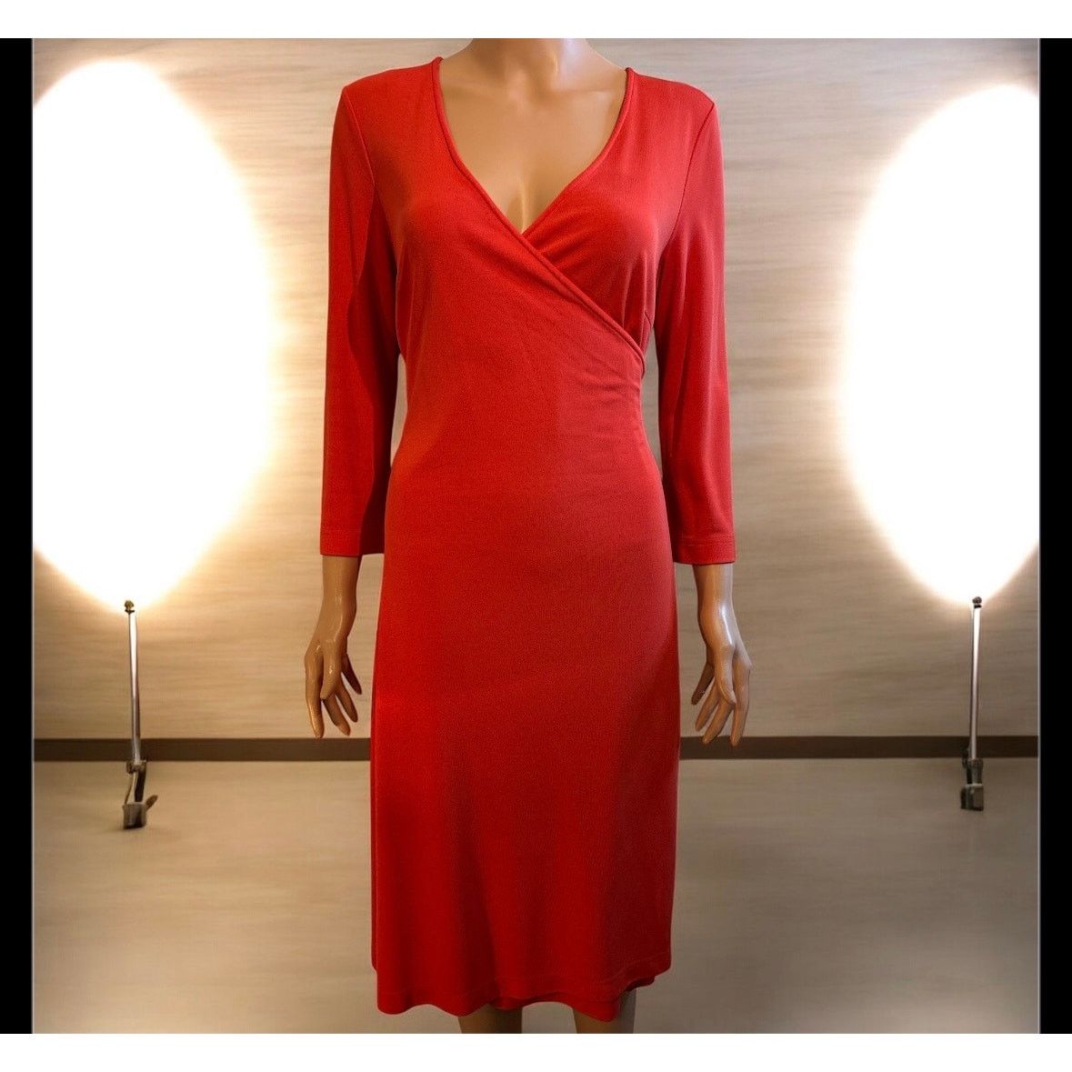 The Unbranded Brand Sutton Studio Red Knee-Length True Wrap Dress Size Large Size L / US 10 / IT 46 - 1 Thumbnail