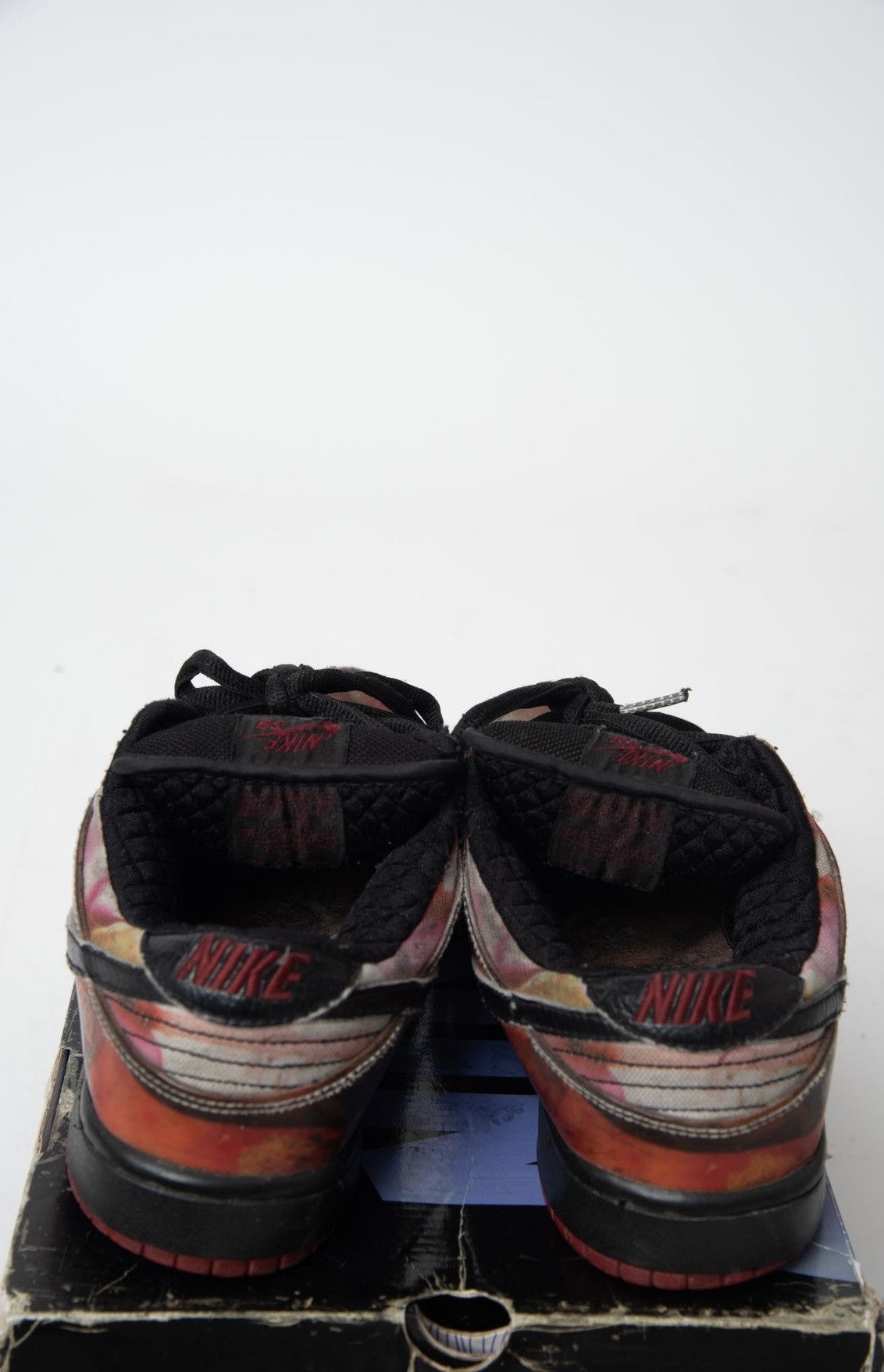 Nike 2005 Nike SB “Pushead” Dunks Size US 9 / EU 42 - 7 Thumbnail