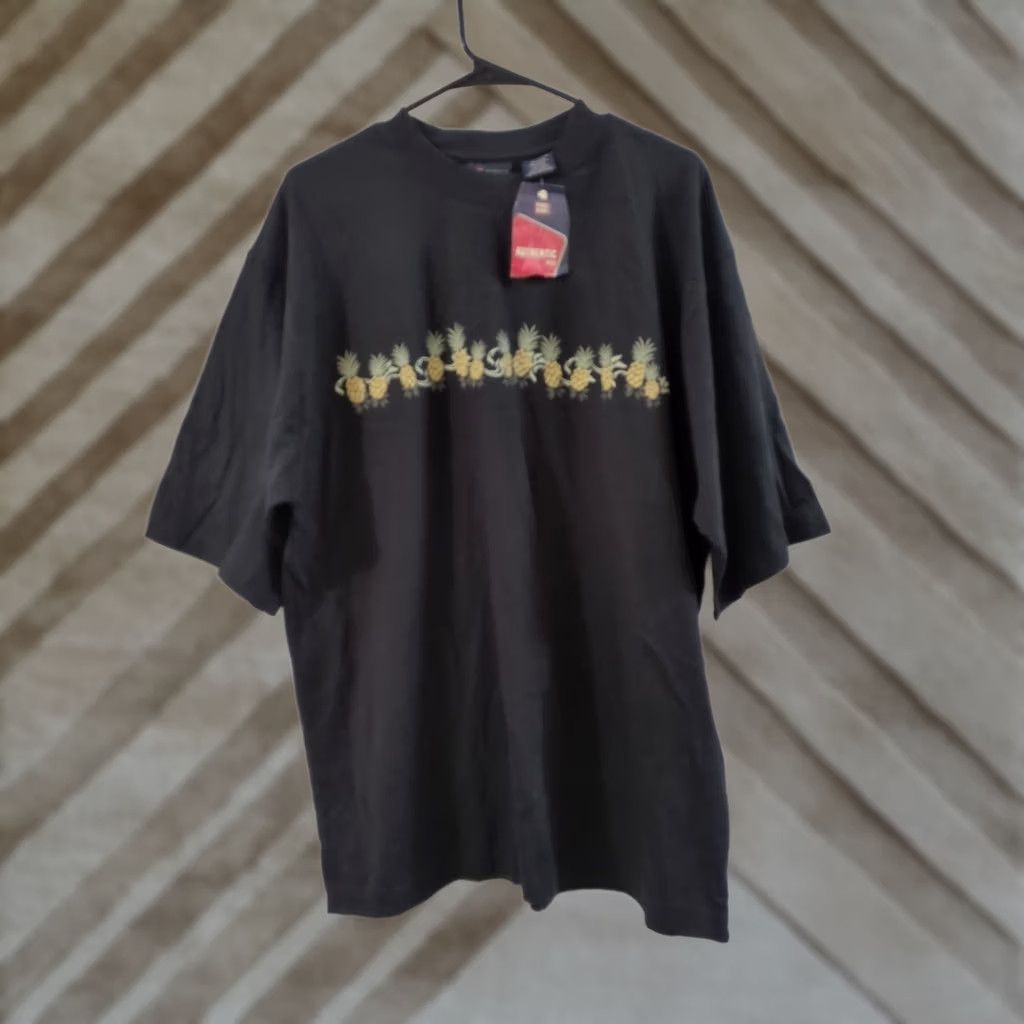 Faded Glory VINTAGE Faded Glory Pineapple T-Shirt Mens Crewneck L Black Double-Sided 90s Beach Retro Tropical Fruit Shirt Size US L / EU 52-54 / 3 - 1 Thumbnail