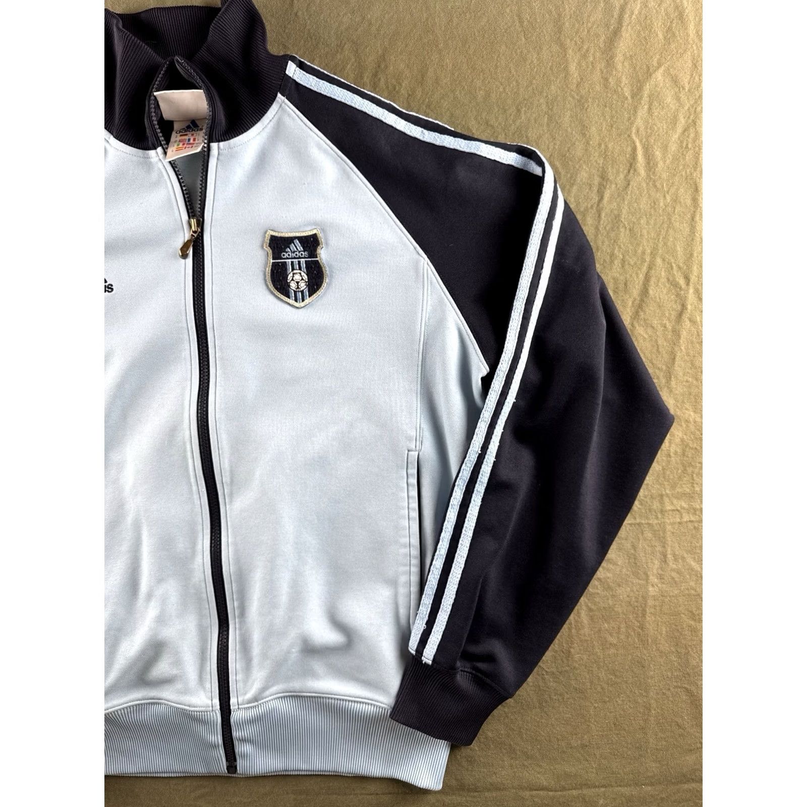 Adidas VINTAGE adidas Track Jacket 3 Stripe Soccer Crest Blue Navy Zip Up M Mens 80s 90s Retro Size US M / EU 48-50 / 2 - 3 Thumbnail