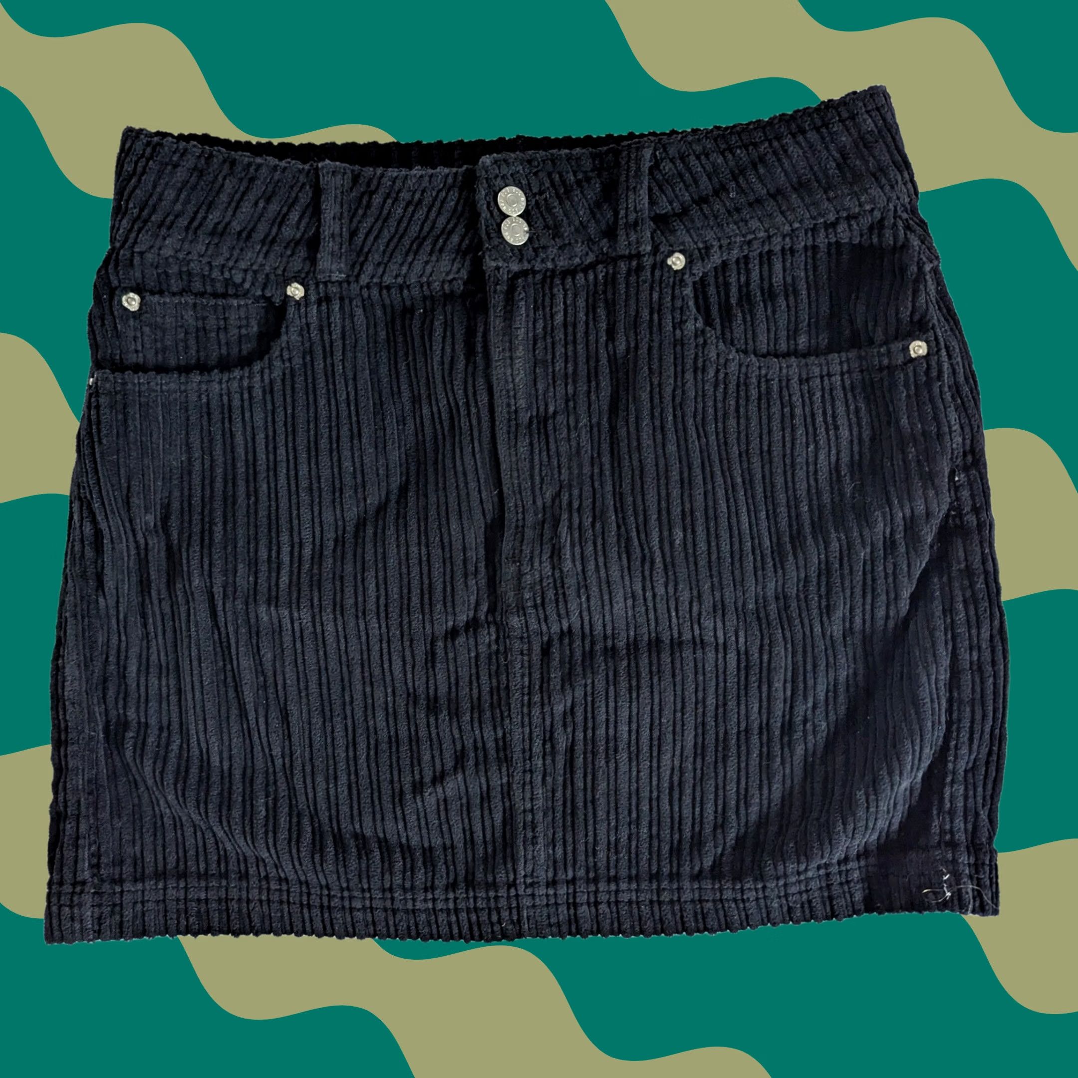Urban Outfitters BDG Urban Outfitters Black Corduroy Mini Skirt Women's M Vintage? No Size 32" / US 10 / IT 46 - 1 Thumbnail