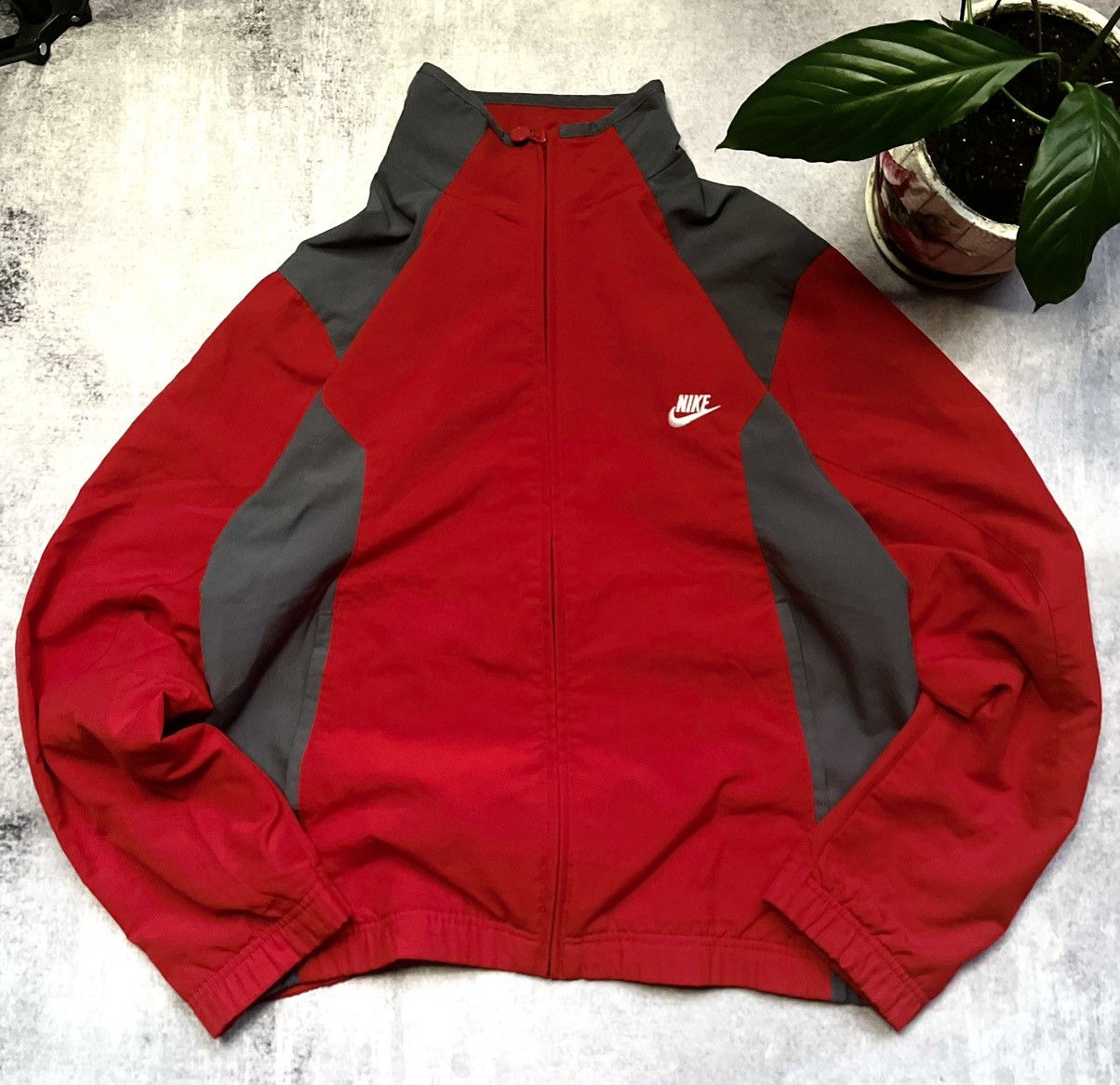 Nike Vintage Nike Track Light Jacket Size US S / EU 44-46 / 1 - 1 Thumbnail