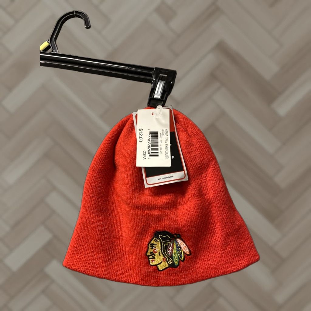 NHL NHL Blackhawks Knit Cap Hat Adult One Size Red Winter Tassle NWT Size ONE SIZE - 1 Thumbnail