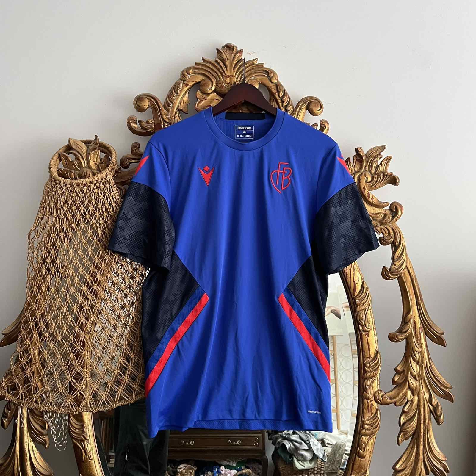 Other FC Basel Football Training Macron 2022 Soccer Jersey Size US XL / EU 56 / 4 - 1 Thumbnail