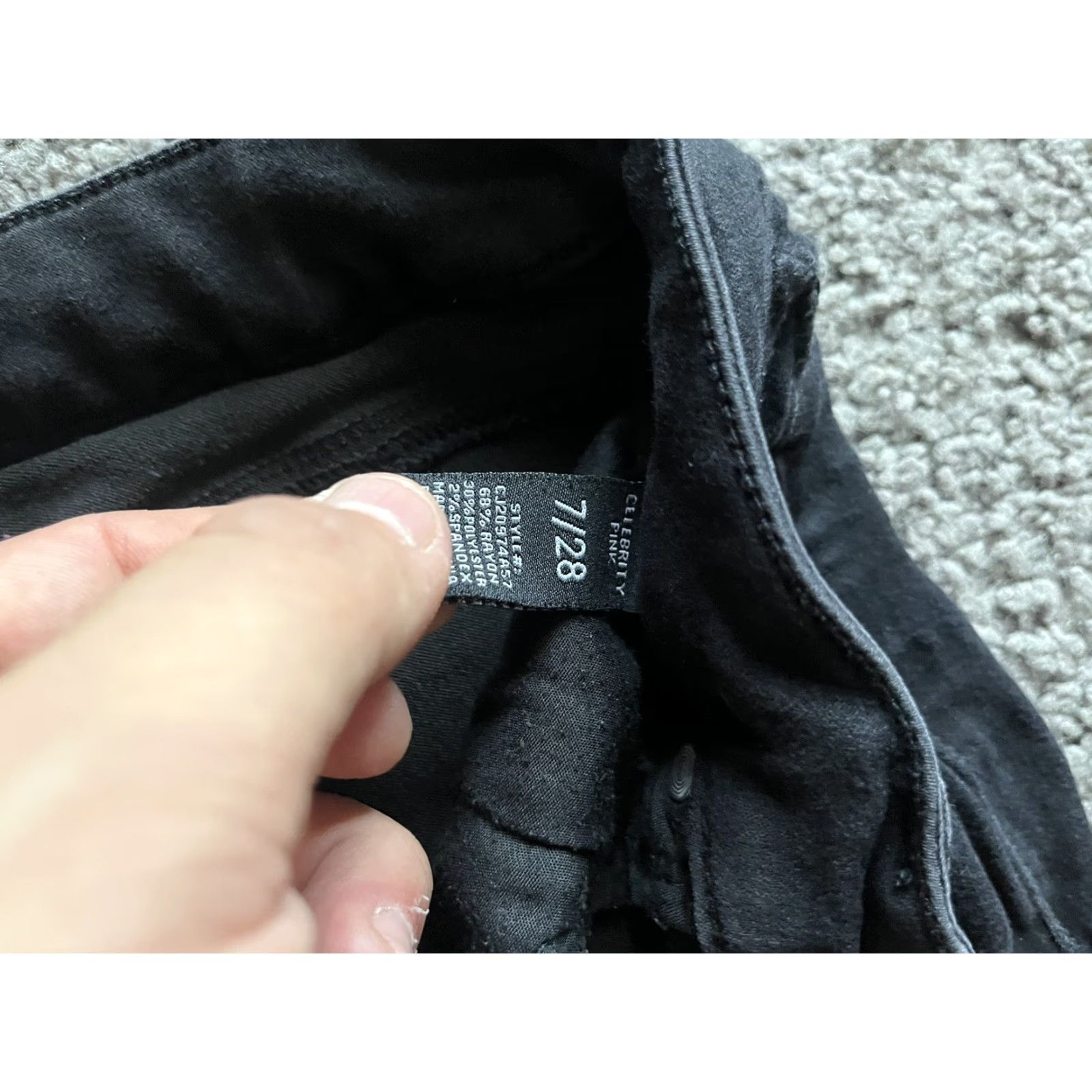 Vintage Celebrity Pink Walker Skinny Jeans Black Rinse 7/28 Juniors' Super-Soft Comfort Pockets Stretch Denim 5-Pocket Design Regular Size 7/28 Women Size 28" / US 6 / IT 42 - 6 Thumbnail