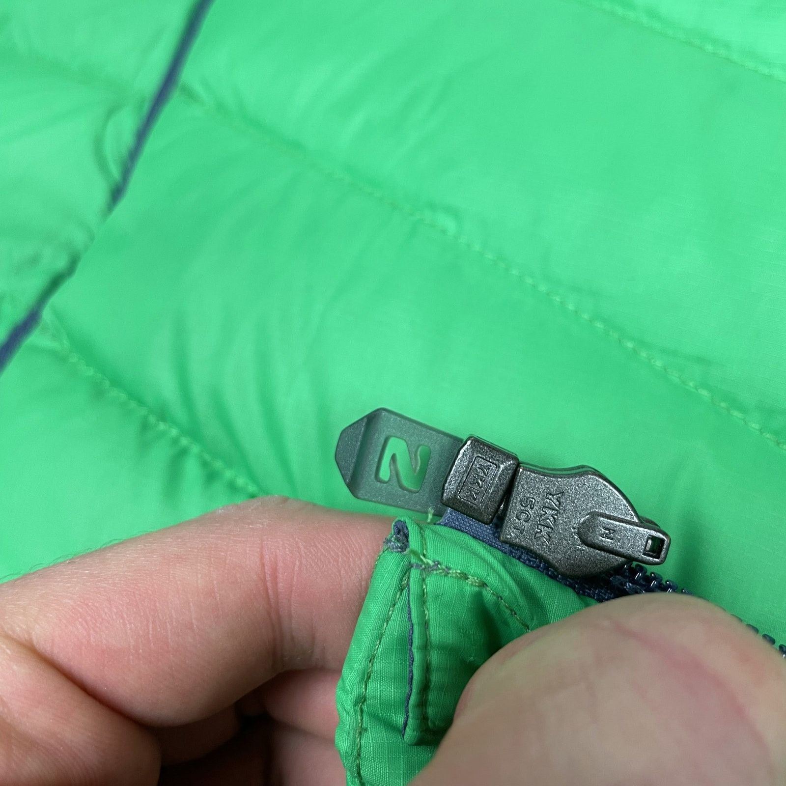 Salomon Salomon Pertex Microlight Eco Men Green Puffer Down Jacket L Size US L / EU 52-54 / 3 - 5 Thumbnail