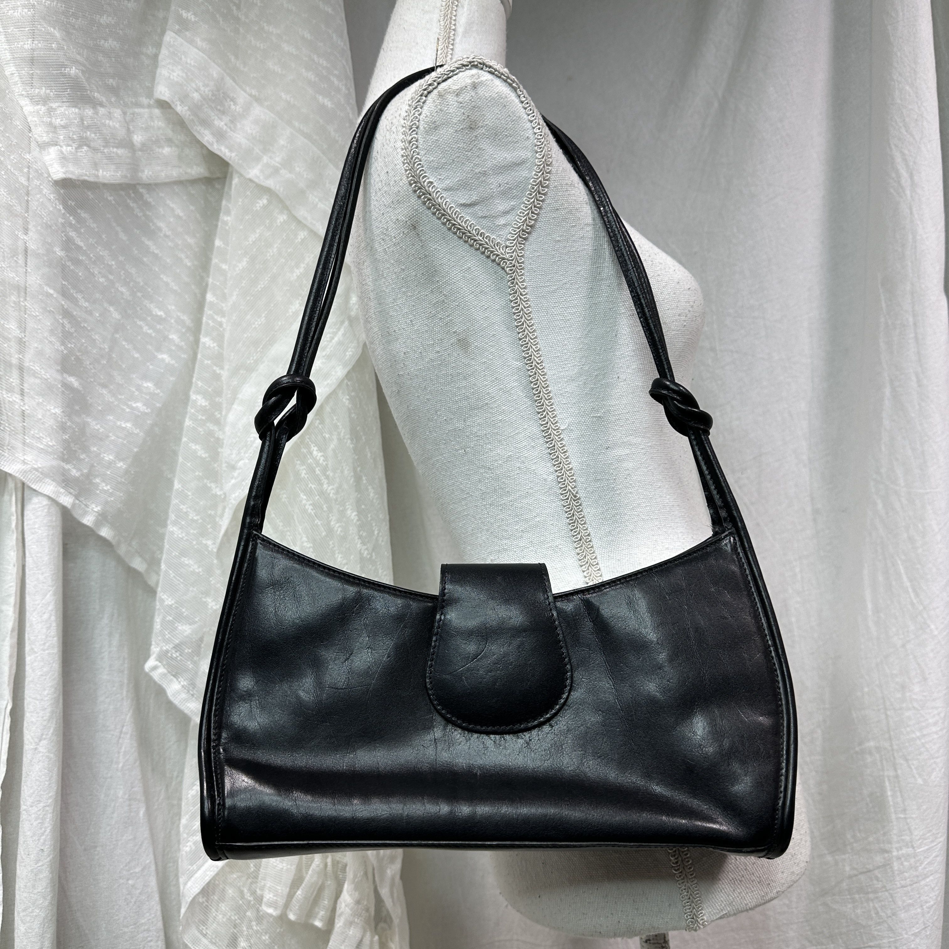 Vintage Vintage Avant Garde Grunge Leather Shoulder Bag Y2K Size ONE SIZE - 2 Thumbnail