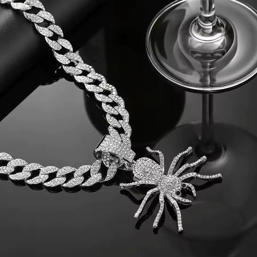 Jewelry × Vintage Retro Punk Rhinestone Ruby Necklace Spider Chain Square Size ONE SIZE - 2 Thumbnail