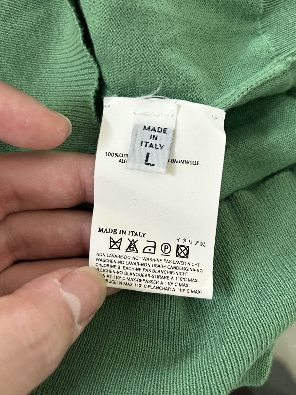 Maison Margiela SS08 Flat V-Neck Button Uo Size US S / EU 44-46 / 1 - 6 Thumbnail