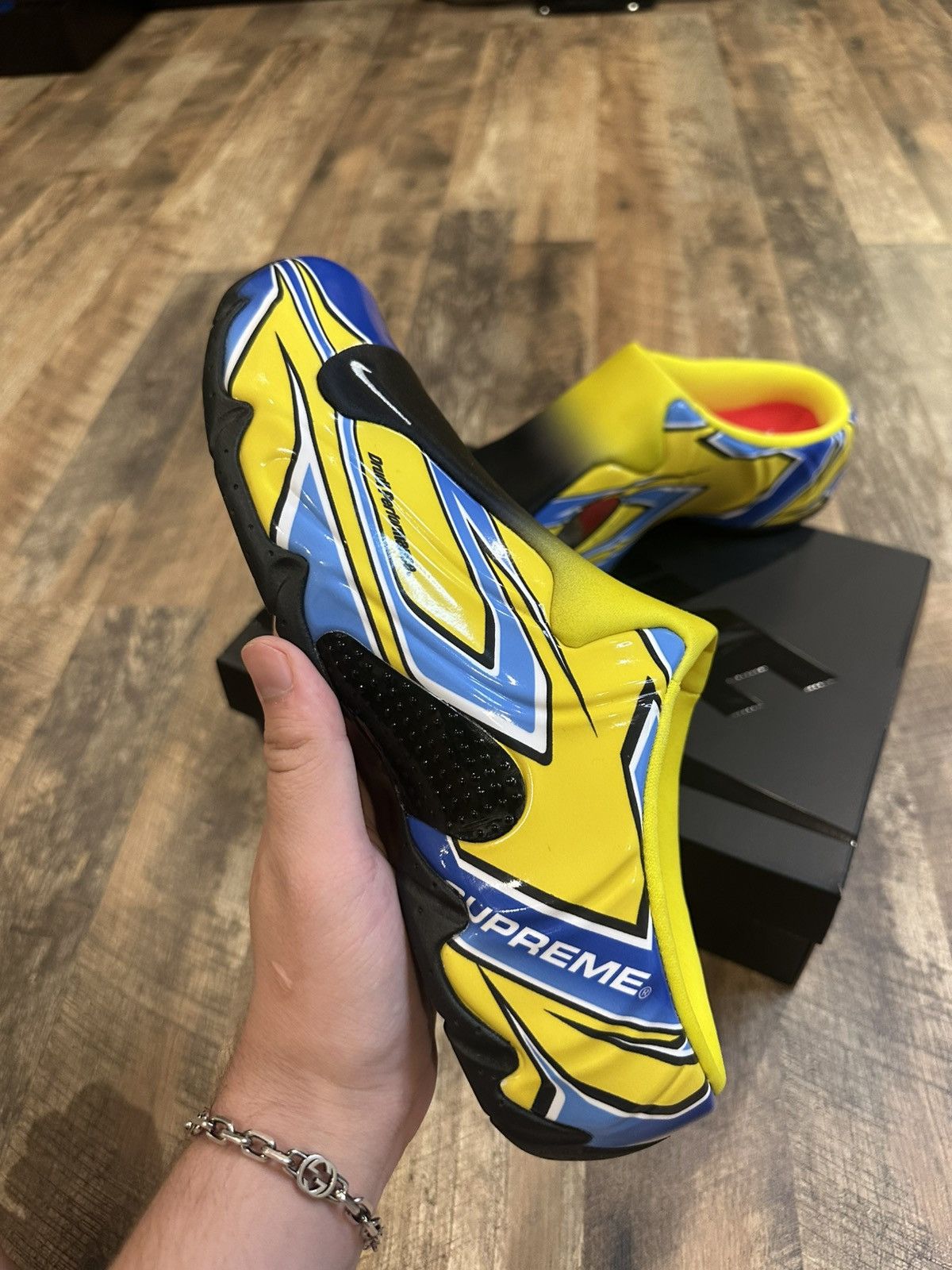 Nike × Supreme Supreme x Nike Clogposite Opti Yellow Blue Brand New in Box Size US 12 / EU 45 - 6 Thumbnail