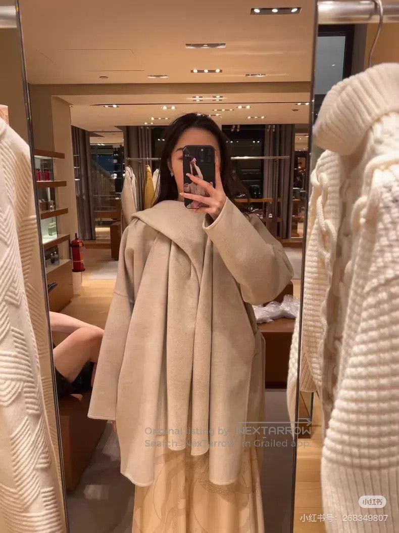 Hermes Hermes Goat fur jacket in oat color Size XS / US 0-2 / IT 36-38 - 4 Thumbnail