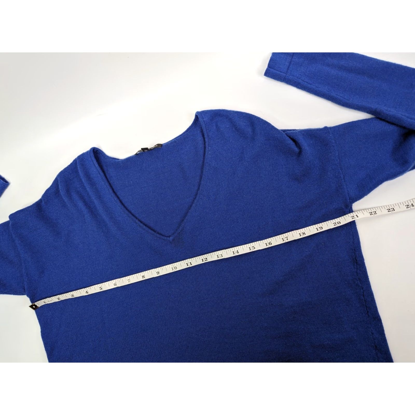 Eileen Fisher Eileen Fisher Merino Wool Sweater XS V-Neck Knit Blue Pullover Womens R3MF-1 Size XS / US 0-2 / IT 36-38 - 7 Thumbnail