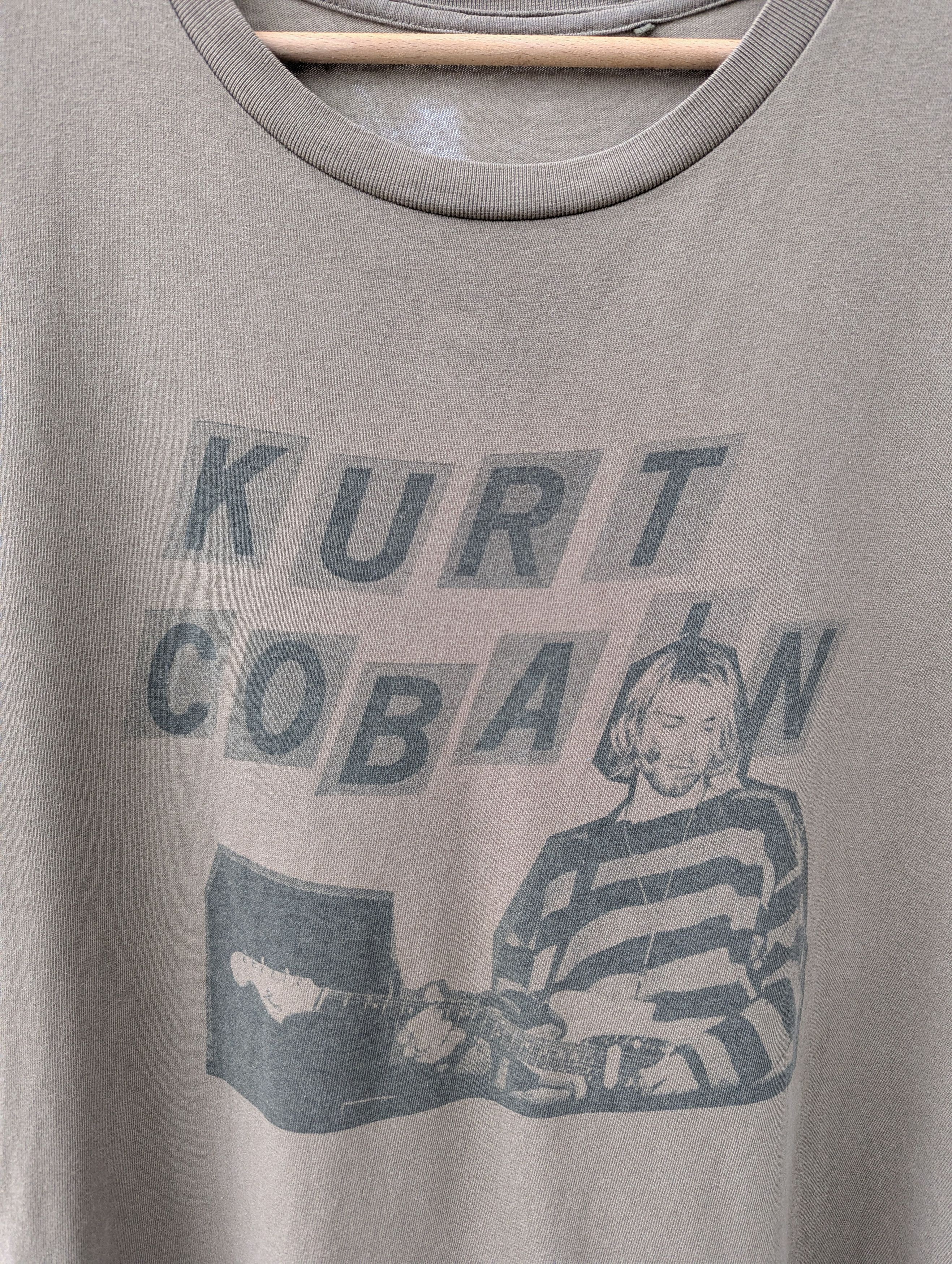 Band Tees Distressed Kurt Cobain Nirvana Single Stitch Tshirt Size US L / EU 52-54 / 3 - 2 Thumbnail
