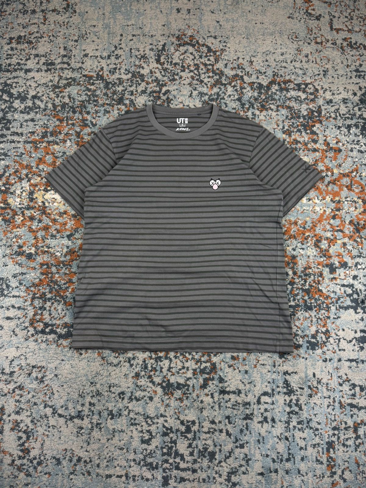 Kaws × Uniqlo Uniqlo x Kaws BFF striped embroidered tee hype streetwear Size US M / EU 48-50 / 2 - 1 Thumbnail