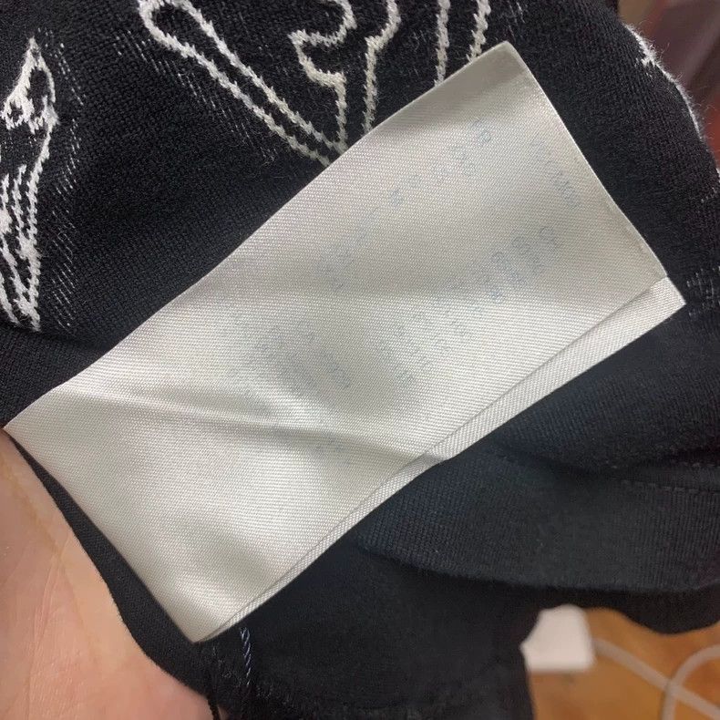 Louis Vuitton Louis Vuitton Black gesture short sleeves Size US S / EU 44-46 / 1 - 6 Thumbnail