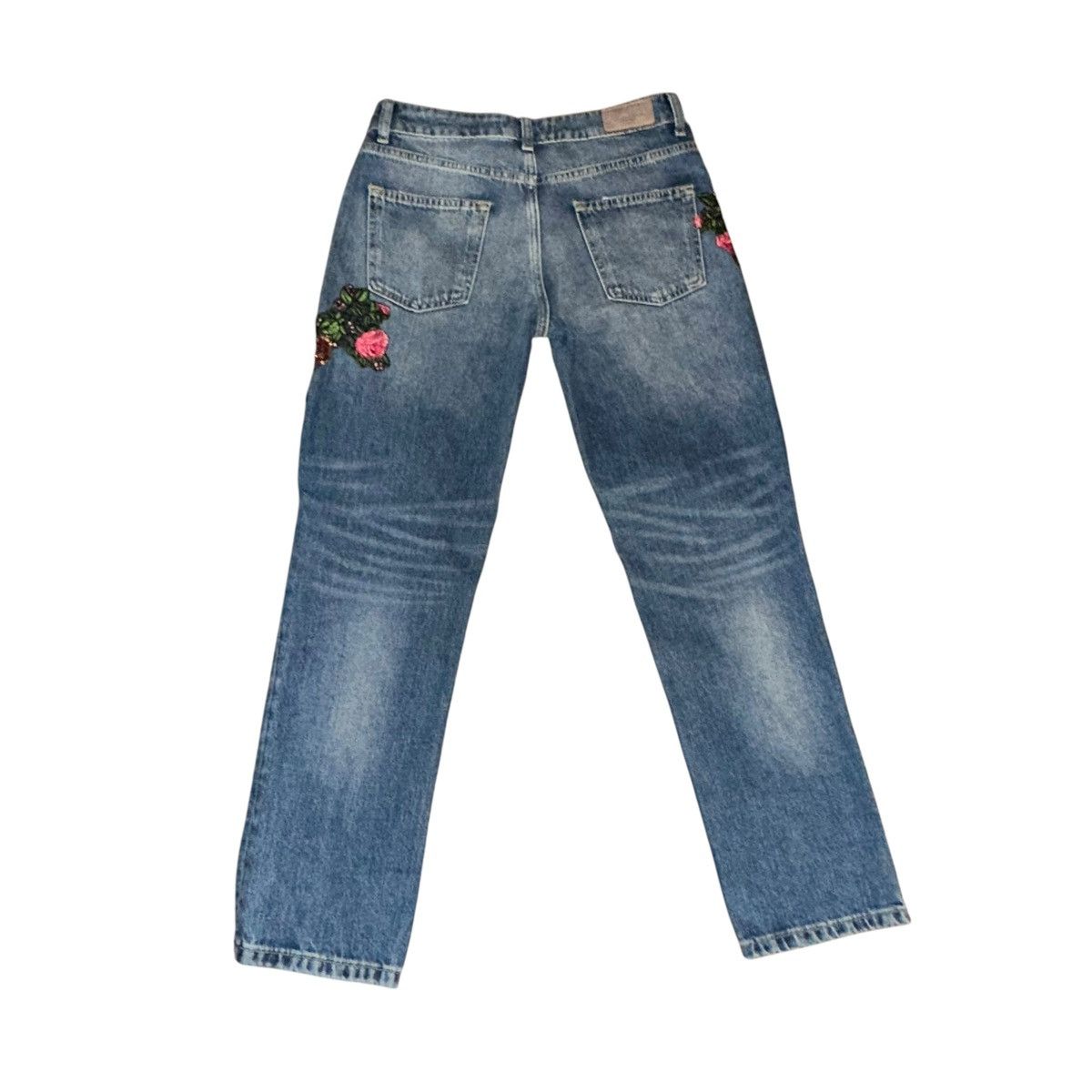 Zara Zara sequin embroidered rose mom jeans Size 26" / US 2 / IT 38 - 7 Thumbnail