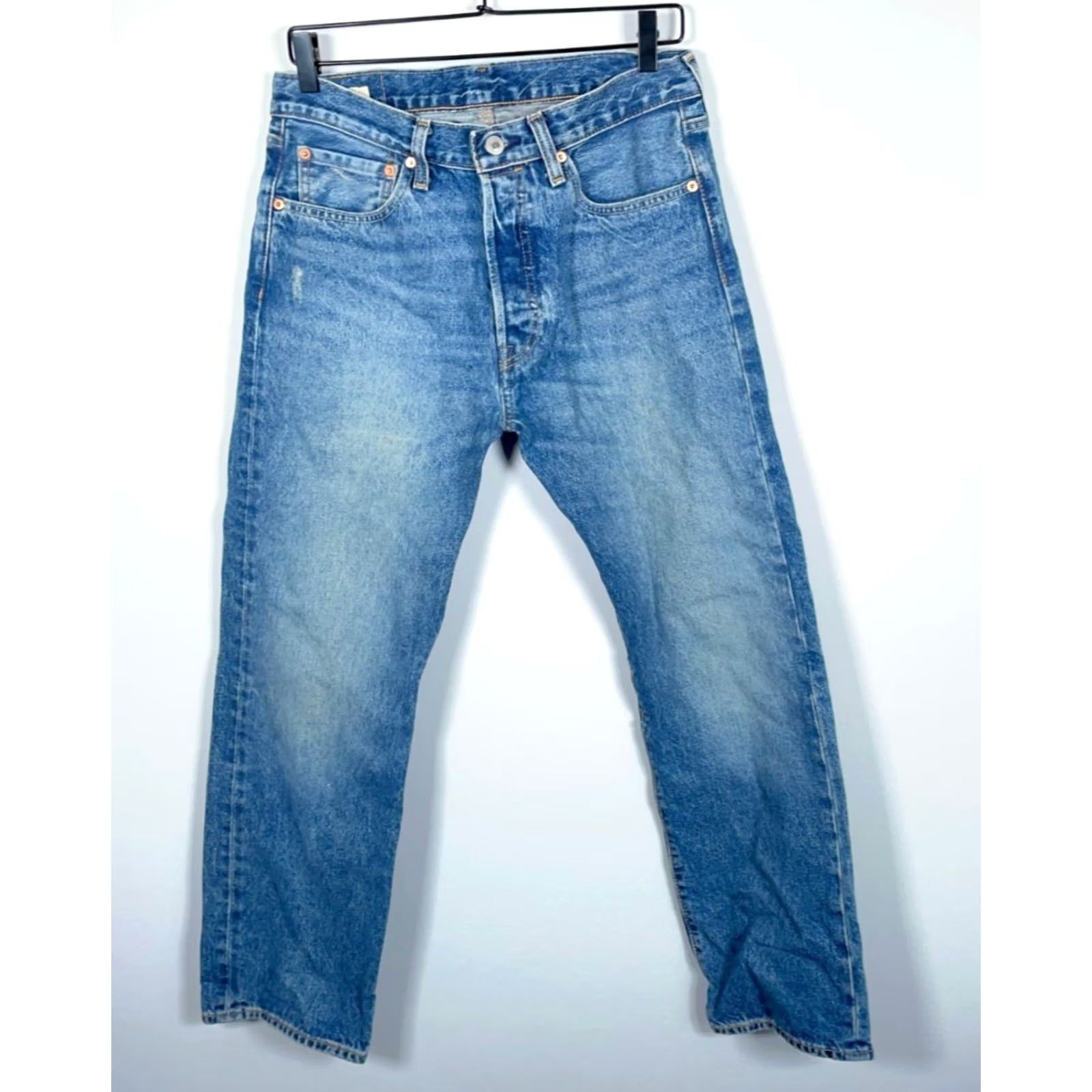 Levi's Levi's 501 Jeans Men's Blue Denim Button Fly Big E 32 x 30 (Fit 31 x 28) Medium Fabric Wash Size US 31 - 2 Thumbnail
