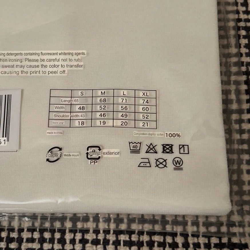 Other 7-eleven official japanese merch Size US M / EU 48-50 / 2 - 4 Thumbnail