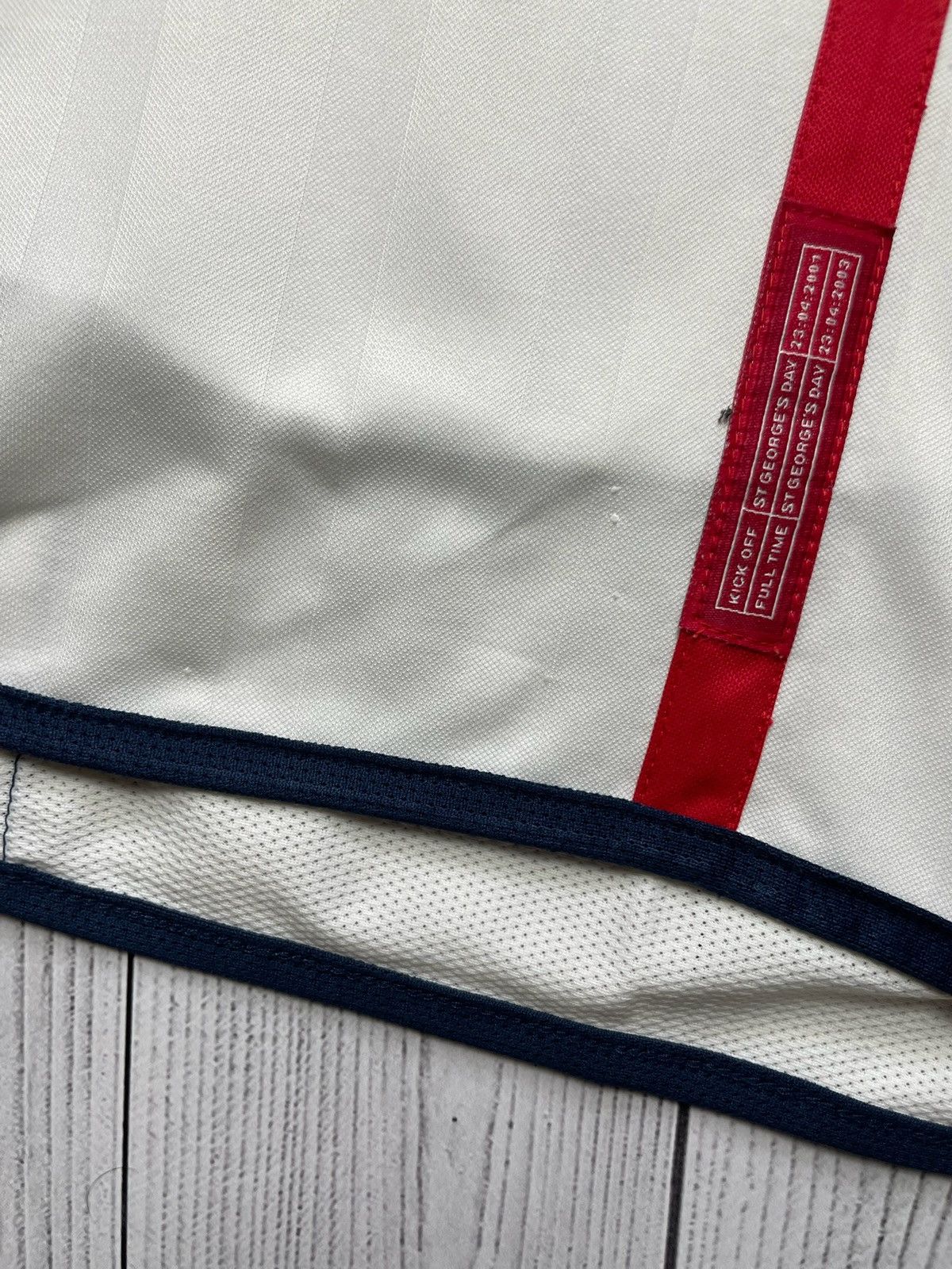 Umbro × Vintage Vintage Umbro England soccer jersey XL white Size US XL / EU 56 / 4 - 3 Thumbnail