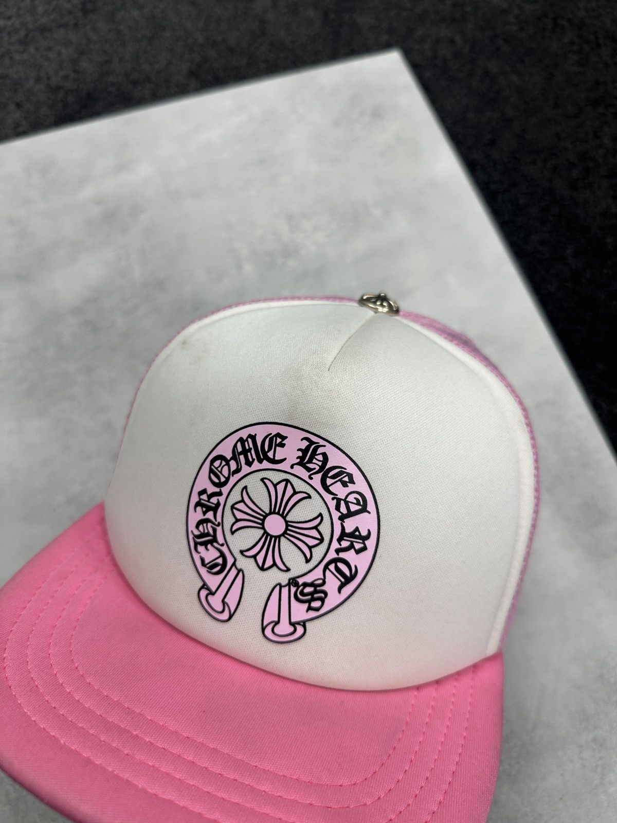Chrome Hearts Chrome Hearts Matty Boy Horseshoe Trucker Cap Pink Size ONE SIZE - 3 Thumbnail