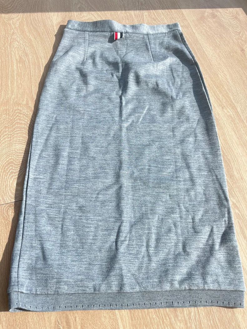 Thom Browne THOM BROWNE Gray Skirt with Side Zipper - dmc Size US 38 / EU 54 - 1 Thumbnail