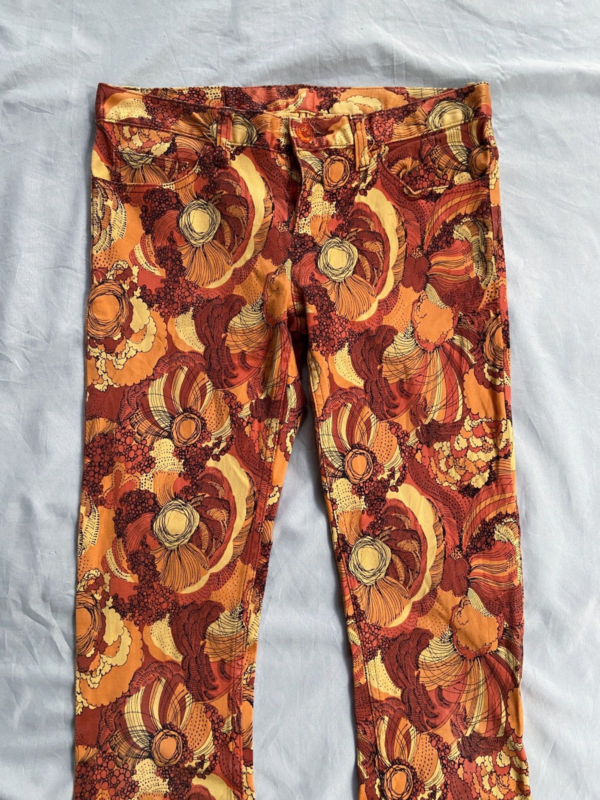 Hysteric Glamour HYSTERIC GLAMOUR PRINTED FLOWERS FLARED PANTS Size 29" - 2 Thumbnail