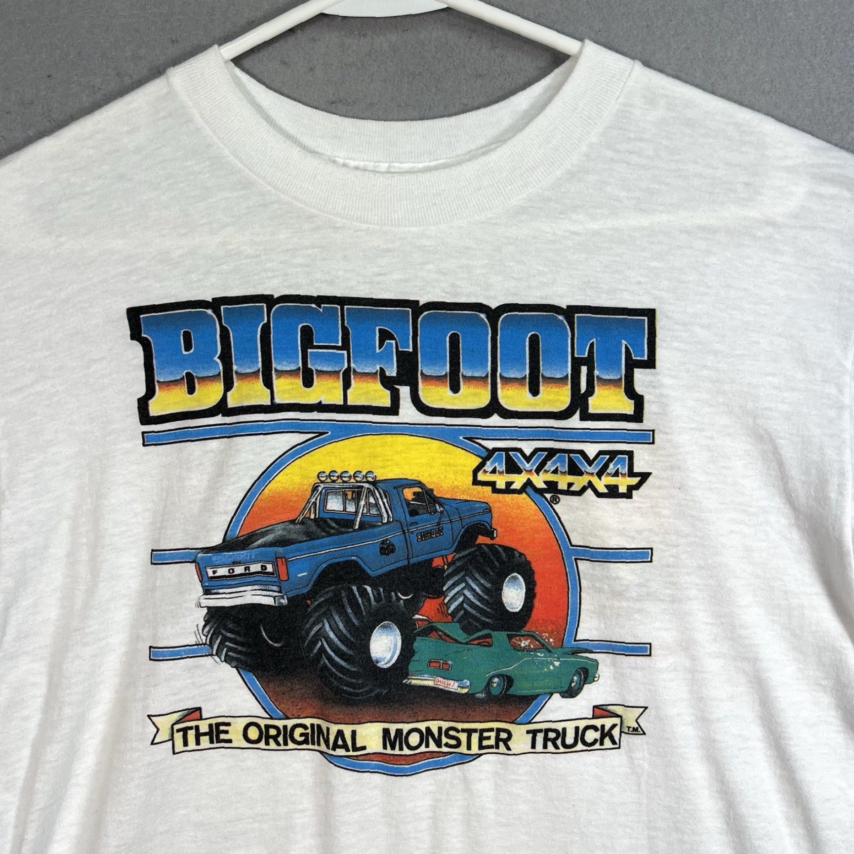 Vintage VINTAGE 1980s Big Foot 4X4 Monster Truck Racing T Shirt Cotton Graphic Tee Adult Medium White Mens Size US M / EU 48-50 / 2 - 3 Thumbnail