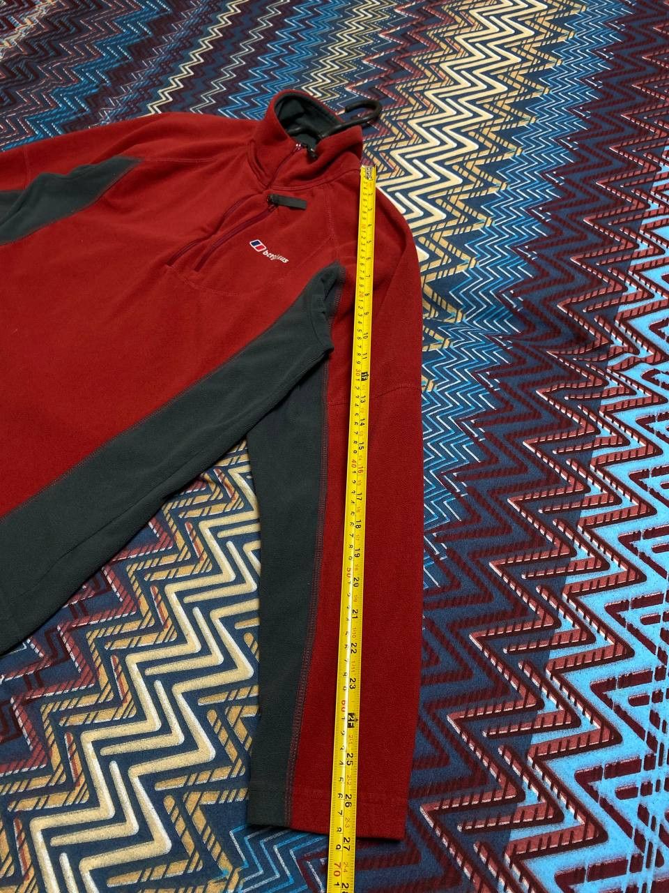 Berghaus sweatshirt Y2K streetwear Vintage Berghaus red logo Size US S / EU 44-46 / 1 - 10 Thumbnail
