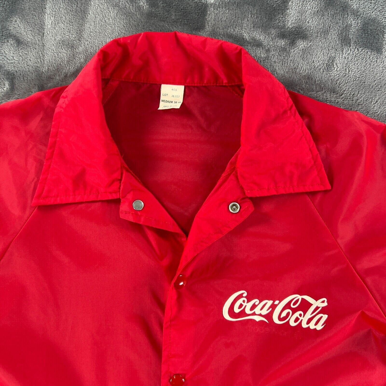 Coca Cola Coca Cola Windbreaker Jacket Men M Vintage Employee Made in Size US M / EU 48-50 / 2 - 3 Thumbnail