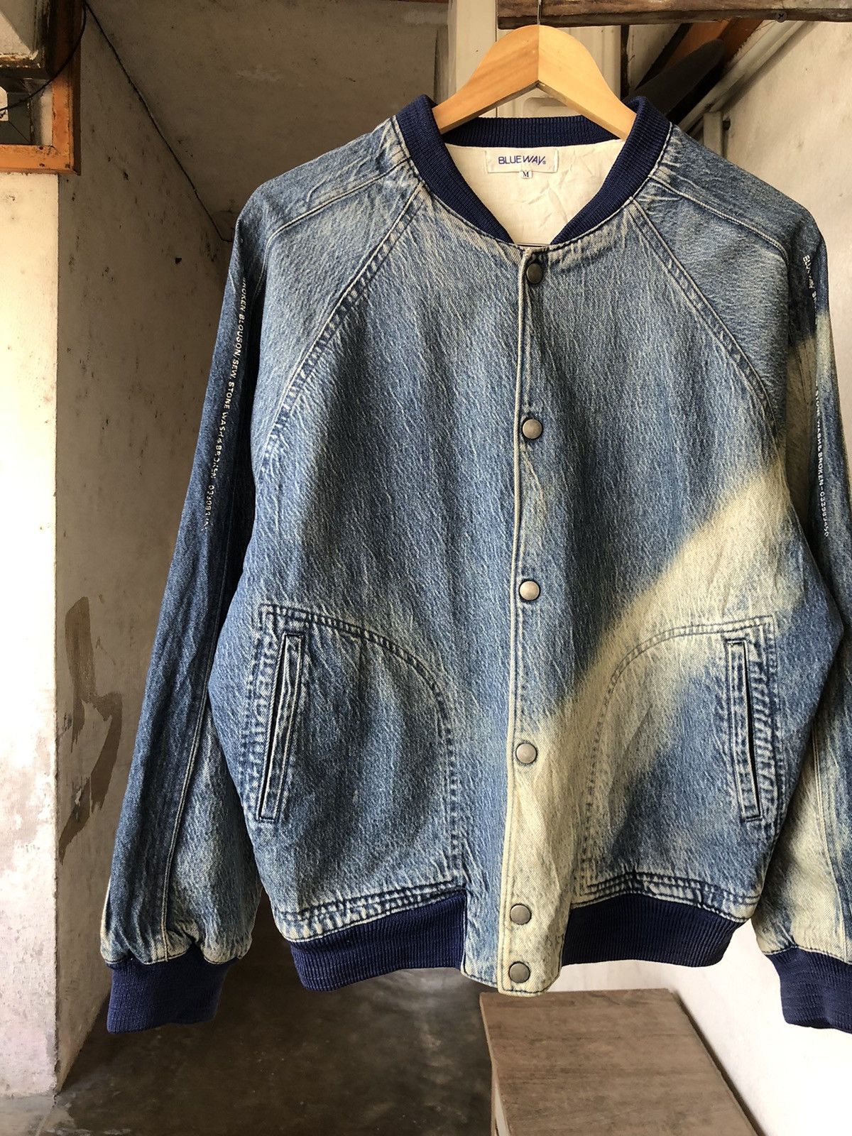 Blue Blue Japan Nice🔥 Vintage Blue Way Indigo Denim Faded Bomber Jacket Size US M / EU 48-50 / 2 - 4 Thumbnail