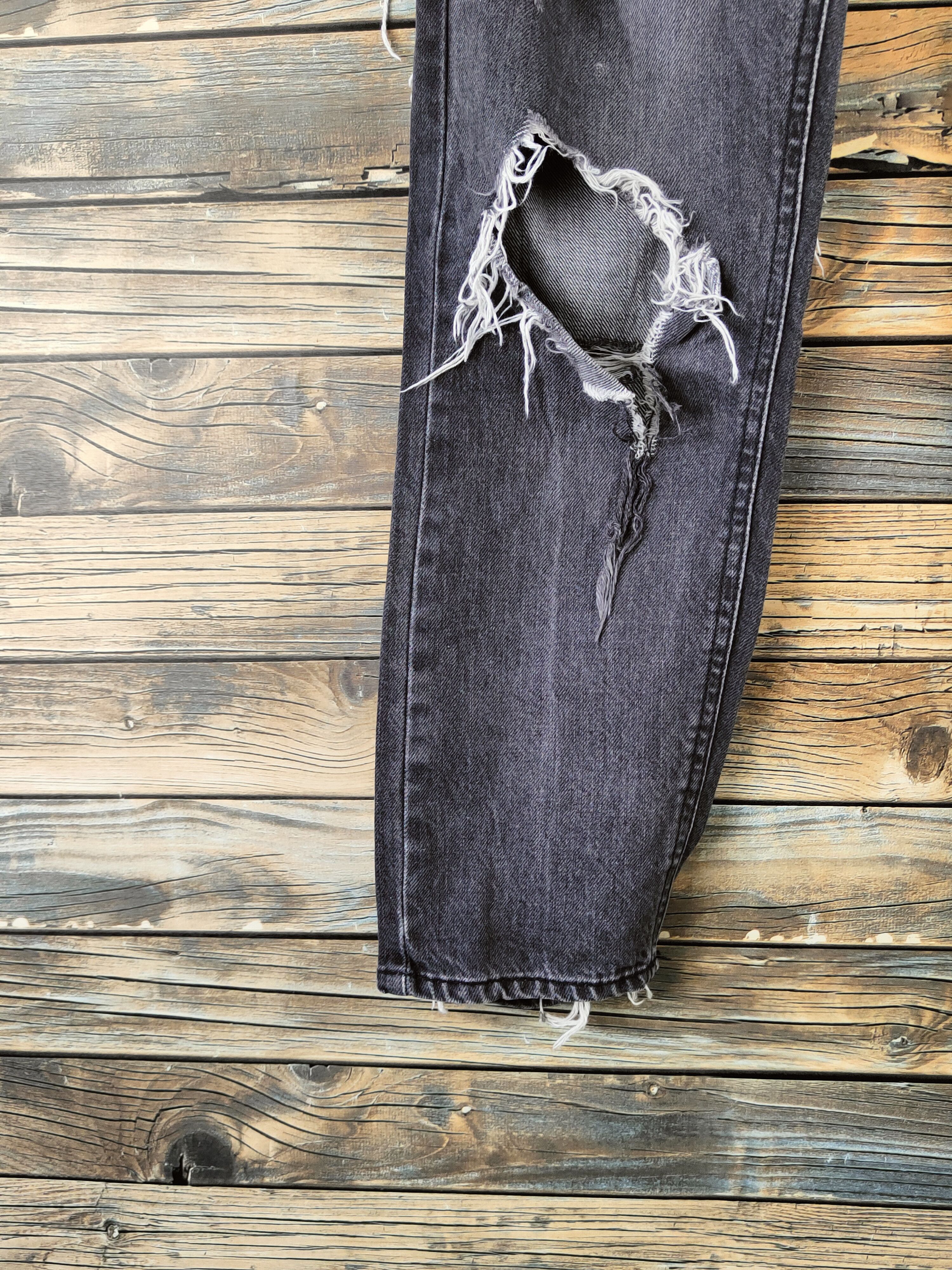 Japanese Brand DL Rasvoa Black Distressed Ripped Skinny Jeans #46-965 Size US 28 / EU 44 - 4 Thumbnail