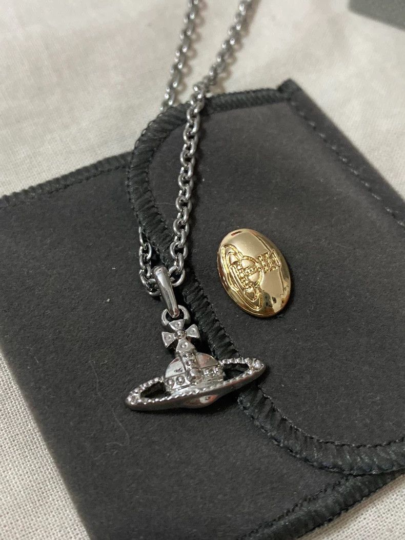Vivienne Westwood Vivienne Westwood Small Saturn Necklace Size ONE SIZE - 1 Thumbnail