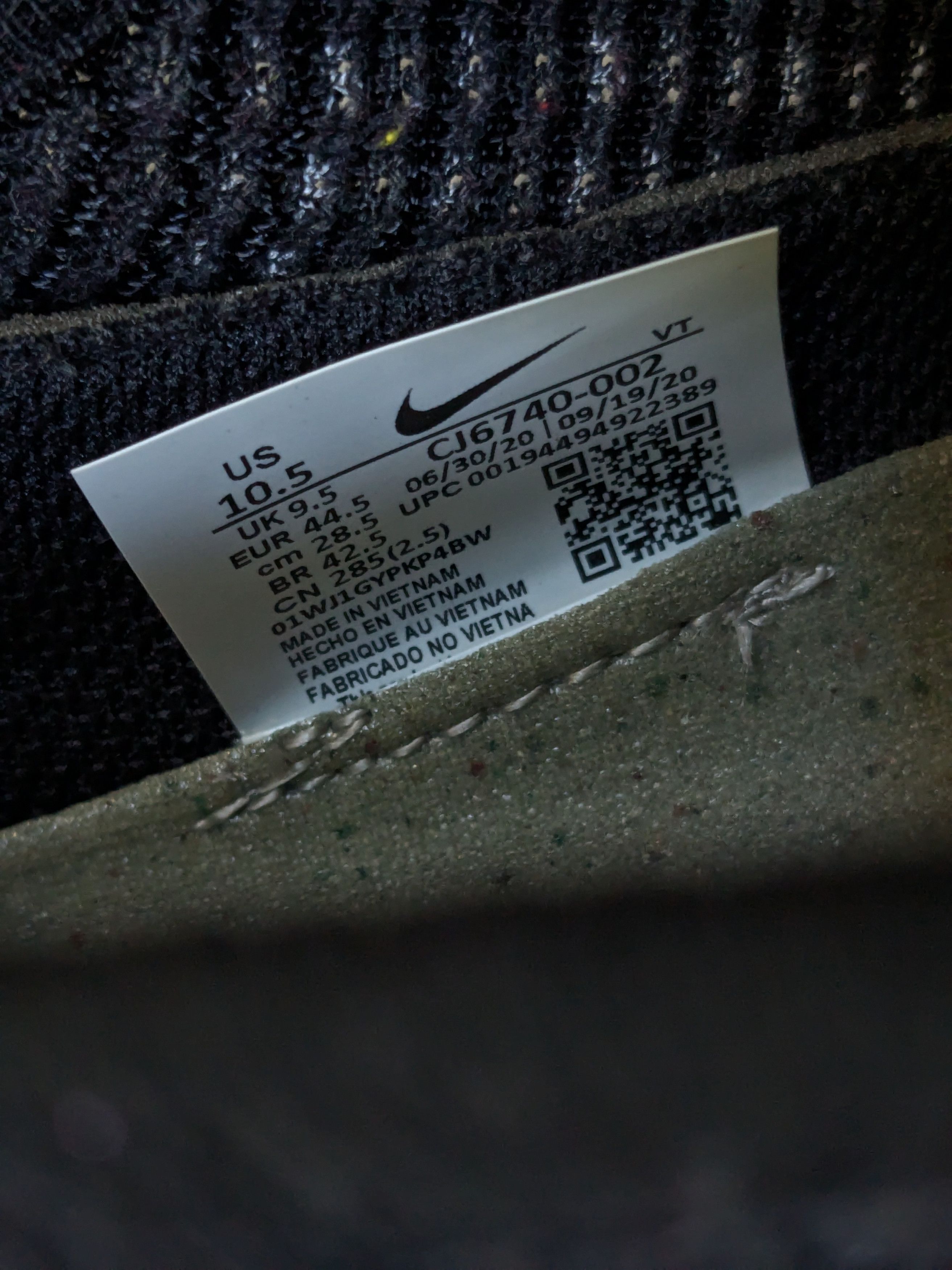 Nike Nike Air VaporMax Flyknit 2020 10.5 Black Gray CJ6740-002 Size US 10.5 / EU 43-44 - 9 Thumbnail