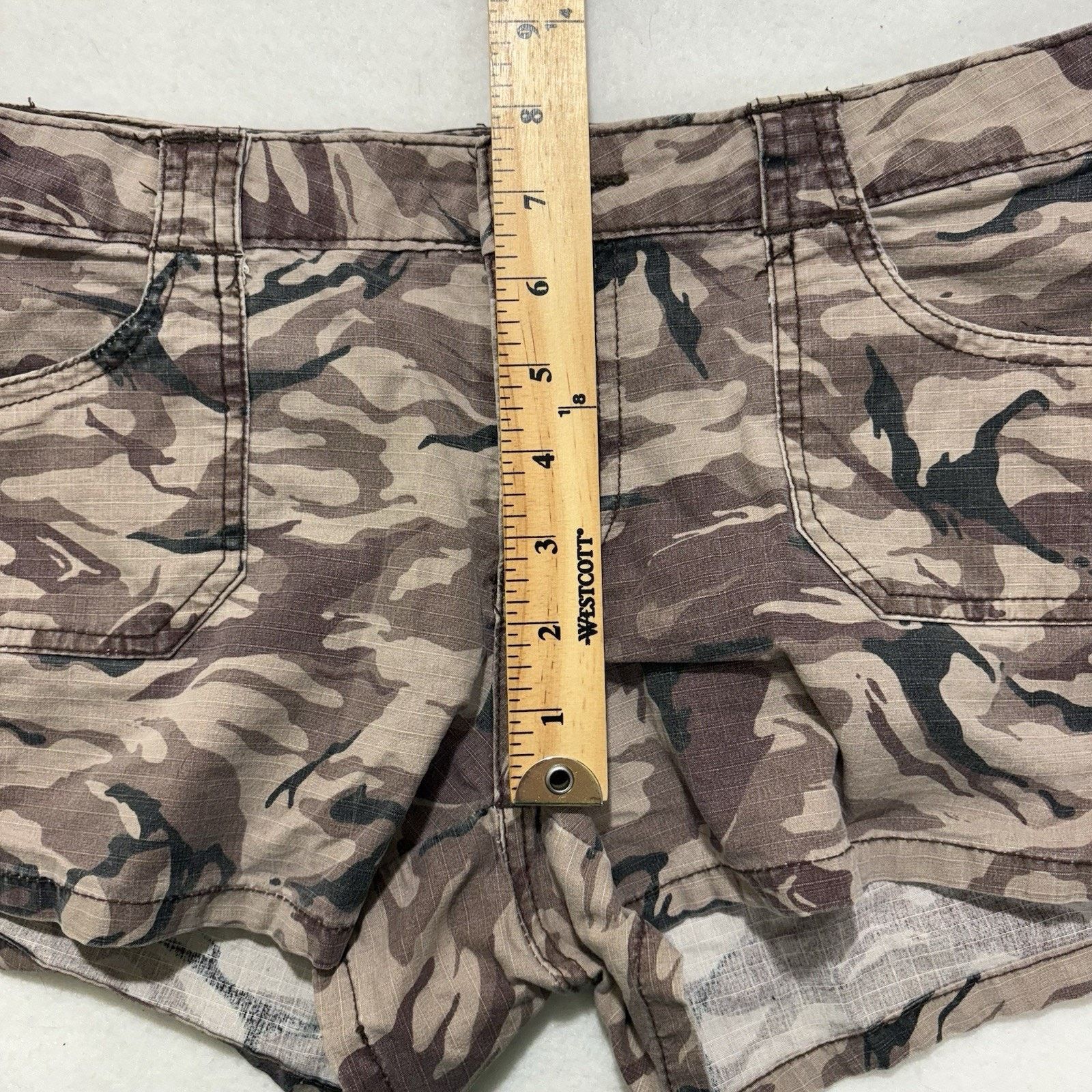 Other Arizona Jean Co 9 Camo 3" Inseam Shorts Flat Front 33" Waist Size 30" / US 8 / IT 44 - 10 Thumbnail