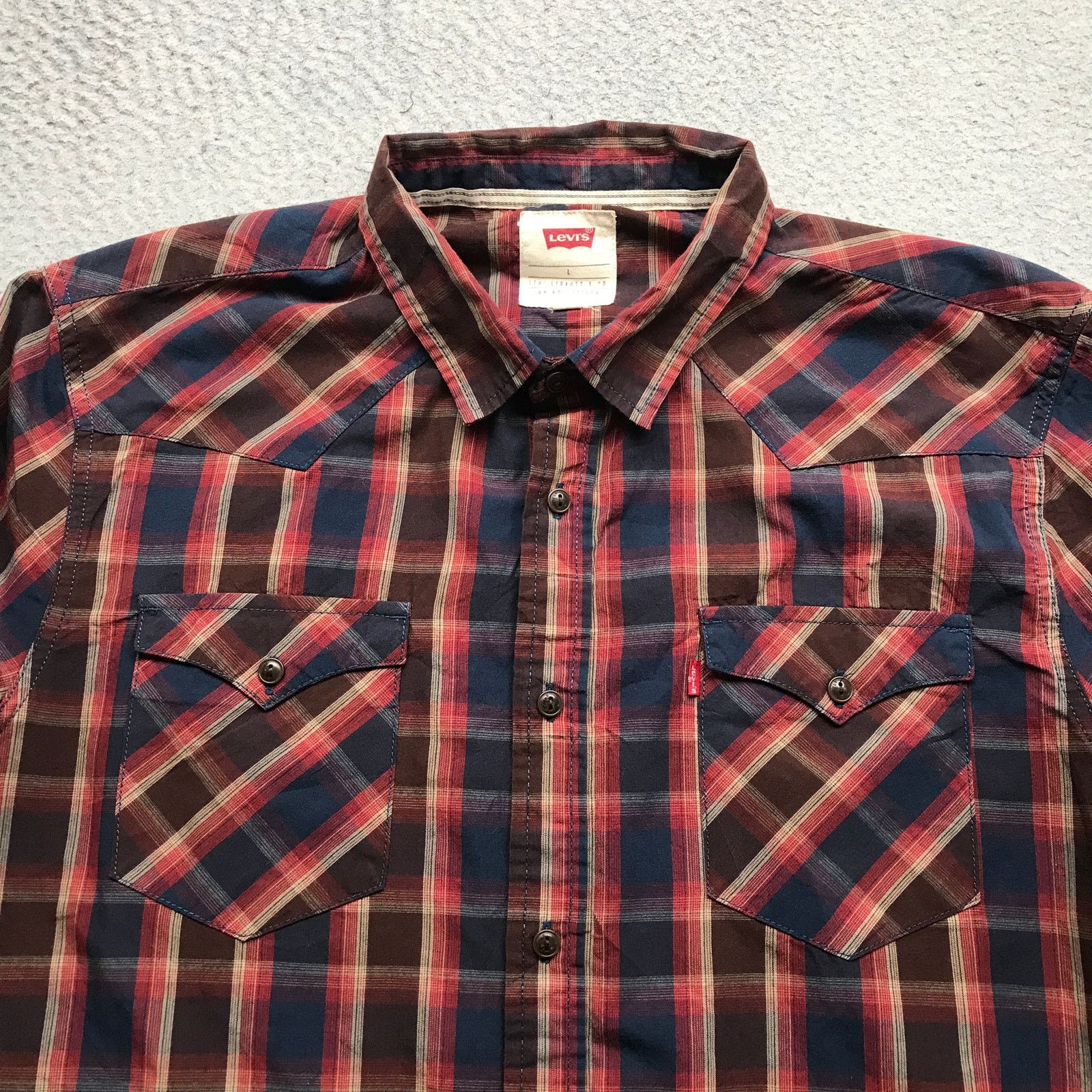 Levi's Levis Strauss & Co. Button Up Shirt Mens Large Plaid Maroon Size US L / EU 52-54 / 3 - 8 Thumbnail