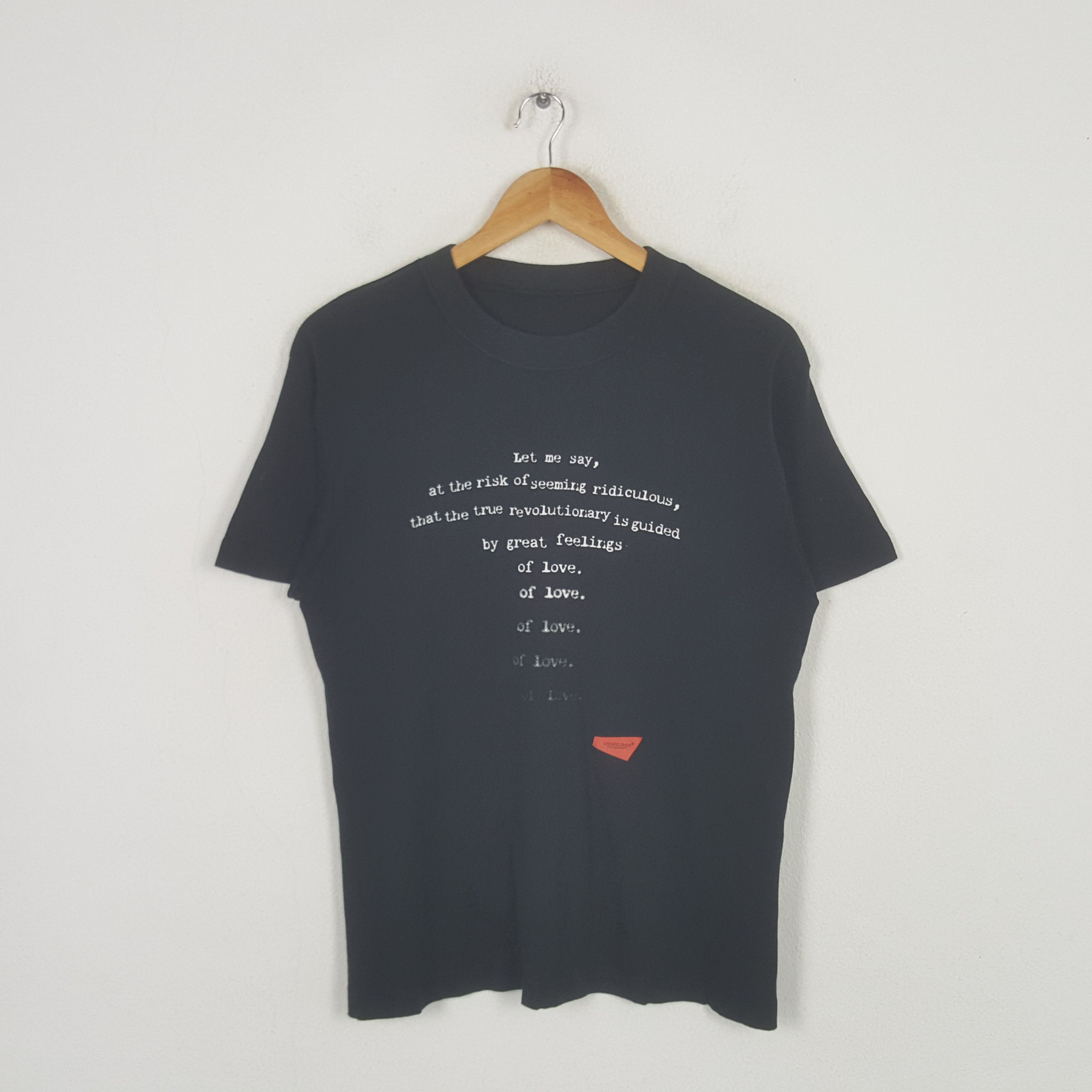 Undercover Vintage Undercover Japanese Brand Streetwear Tshirt RR26 Size US M / EU 48-50 / 2 - 1 Thumbnail
