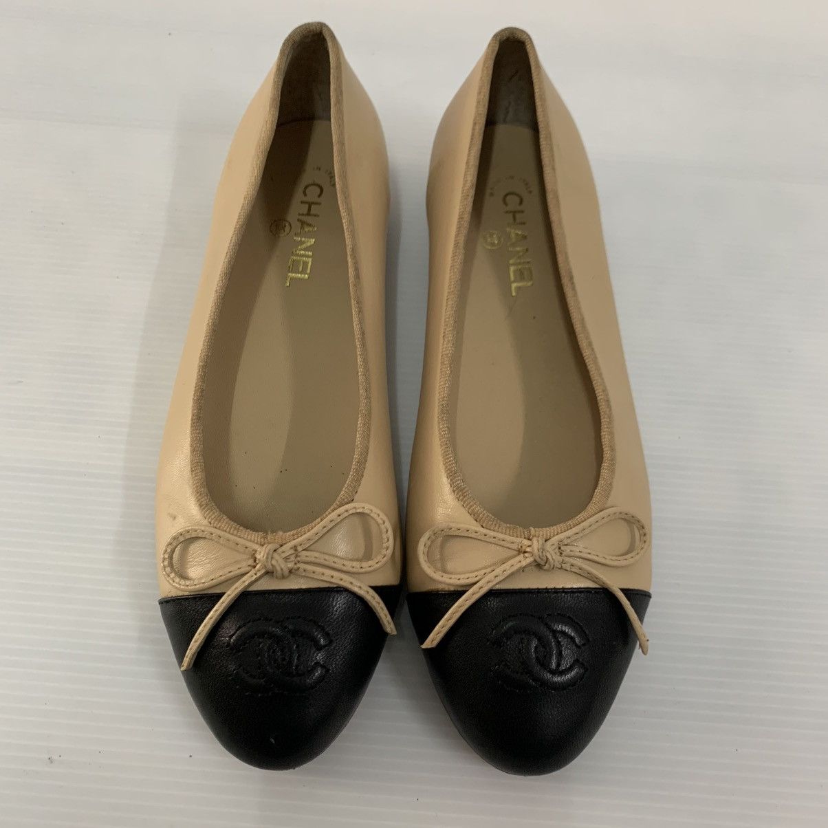 Chanel Chanel Ballerinas Leather Flats Shoes Size US 5.5 / IT 35.5 - 1 Thumbnail